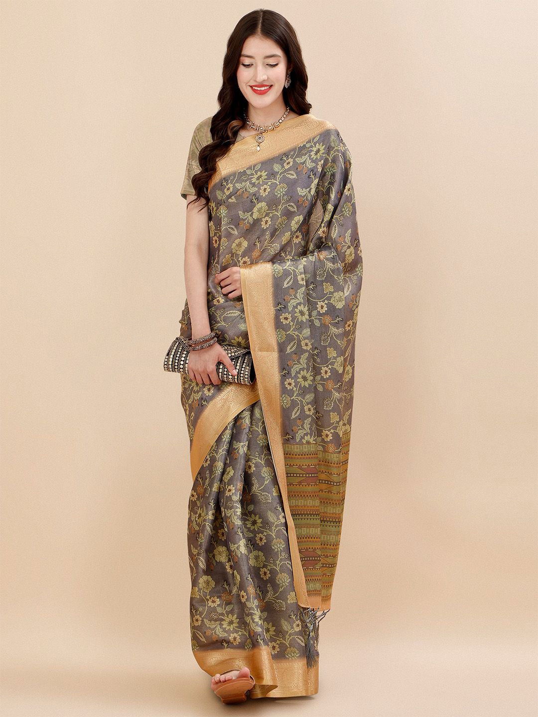 

Ishin Ethnic Motifs Silk Blend Kanjeevaram Saree, Grey