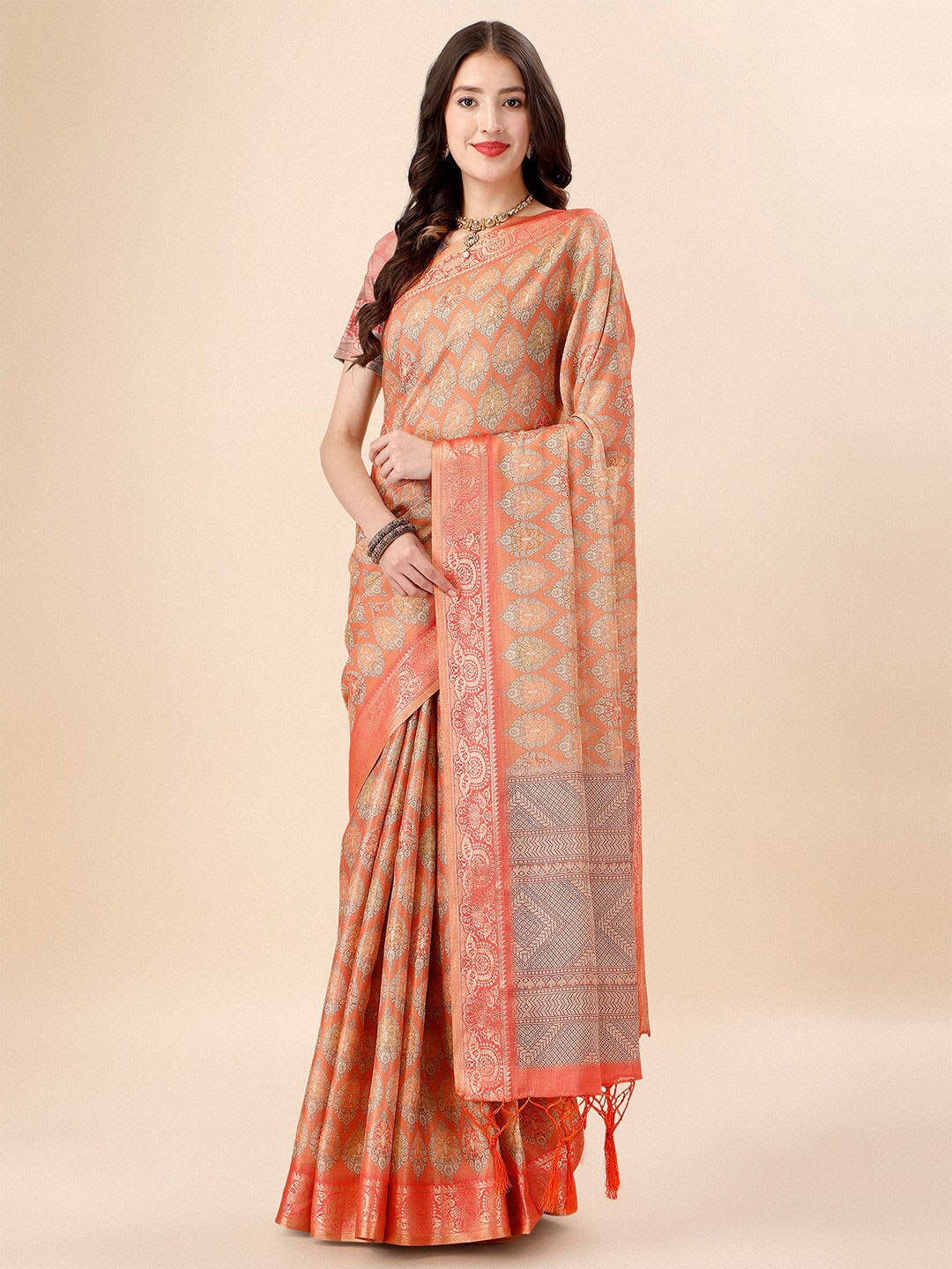 

Ishin Ethnic Motifs Silk Blend Kanjeevaram Saree, Orange