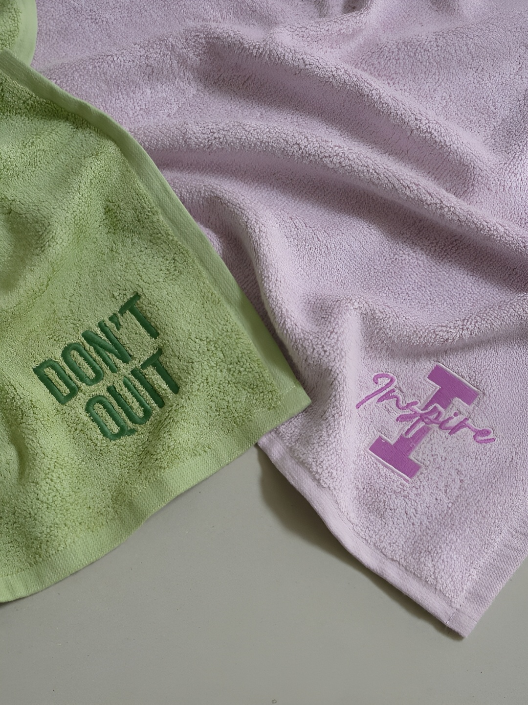 

Doctor Towels 2 Pieces Green & Pink Ultra Soft Banana Terry Face & Hand Towel Set