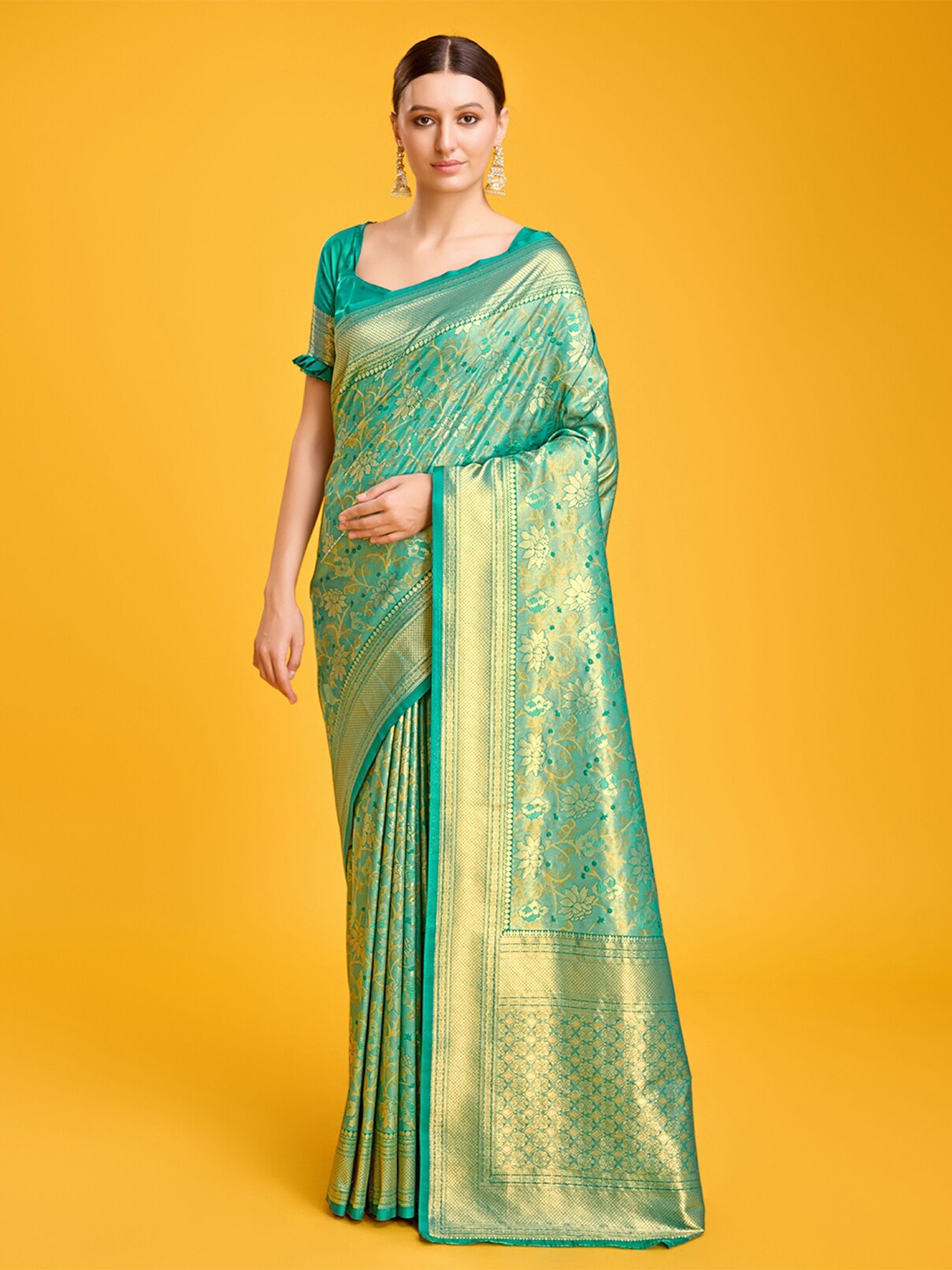 

MONJOLIKA FASHION Woven Design Zari Silk Blend Banarasi Saree, Turquoise blue