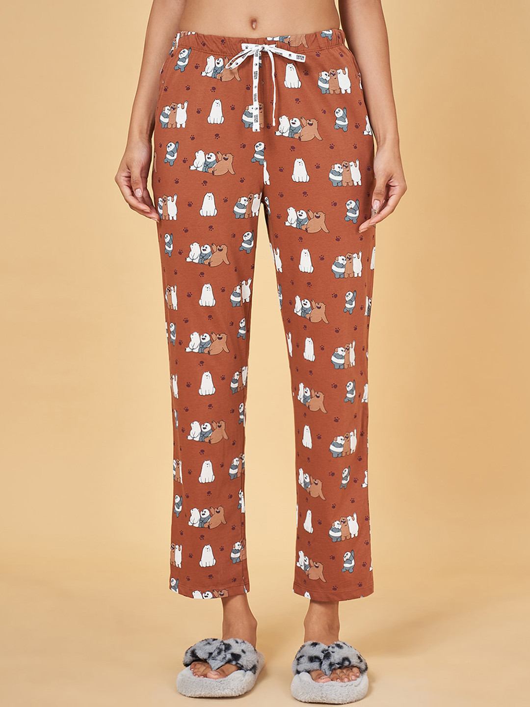 

Dreamz by Pantaloons Women Conversational Printed Pure Cotton Lounge Pant, Brown