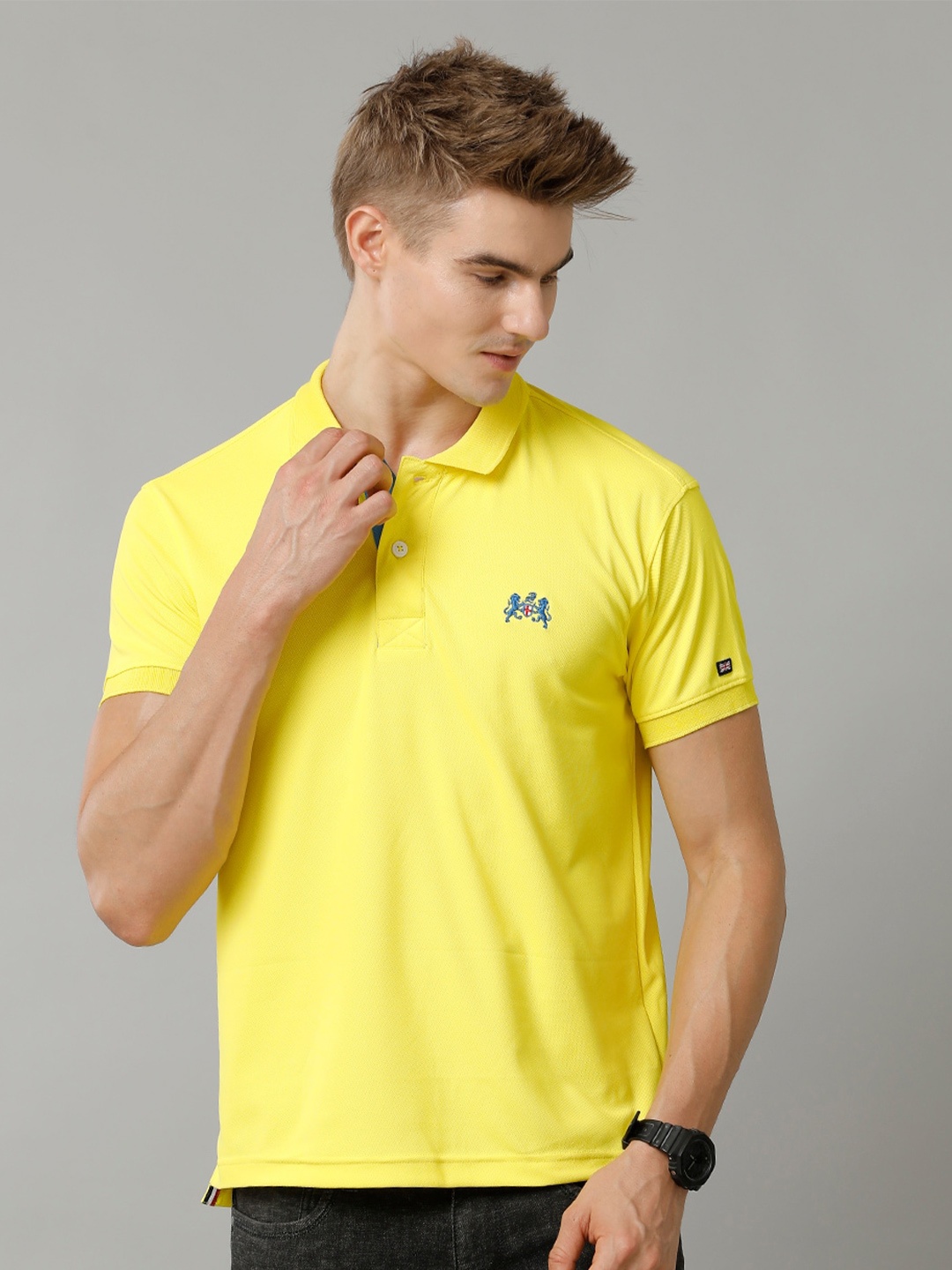

Double Two Men Solid Polo Collar T-shirt, Yellow