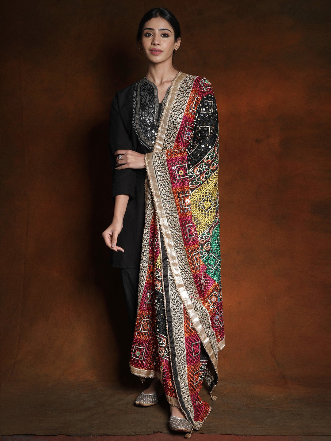 

Exotic India Embroidered Art Silk Dupatta With Mirror Work, Black