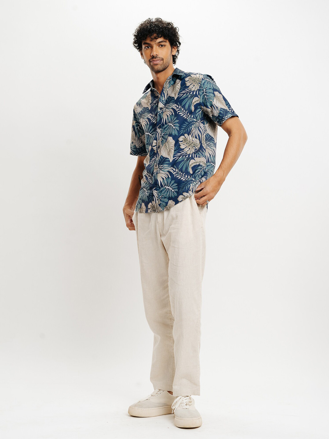 

FREAKINS Floral Printed Casual Shirt, Blue