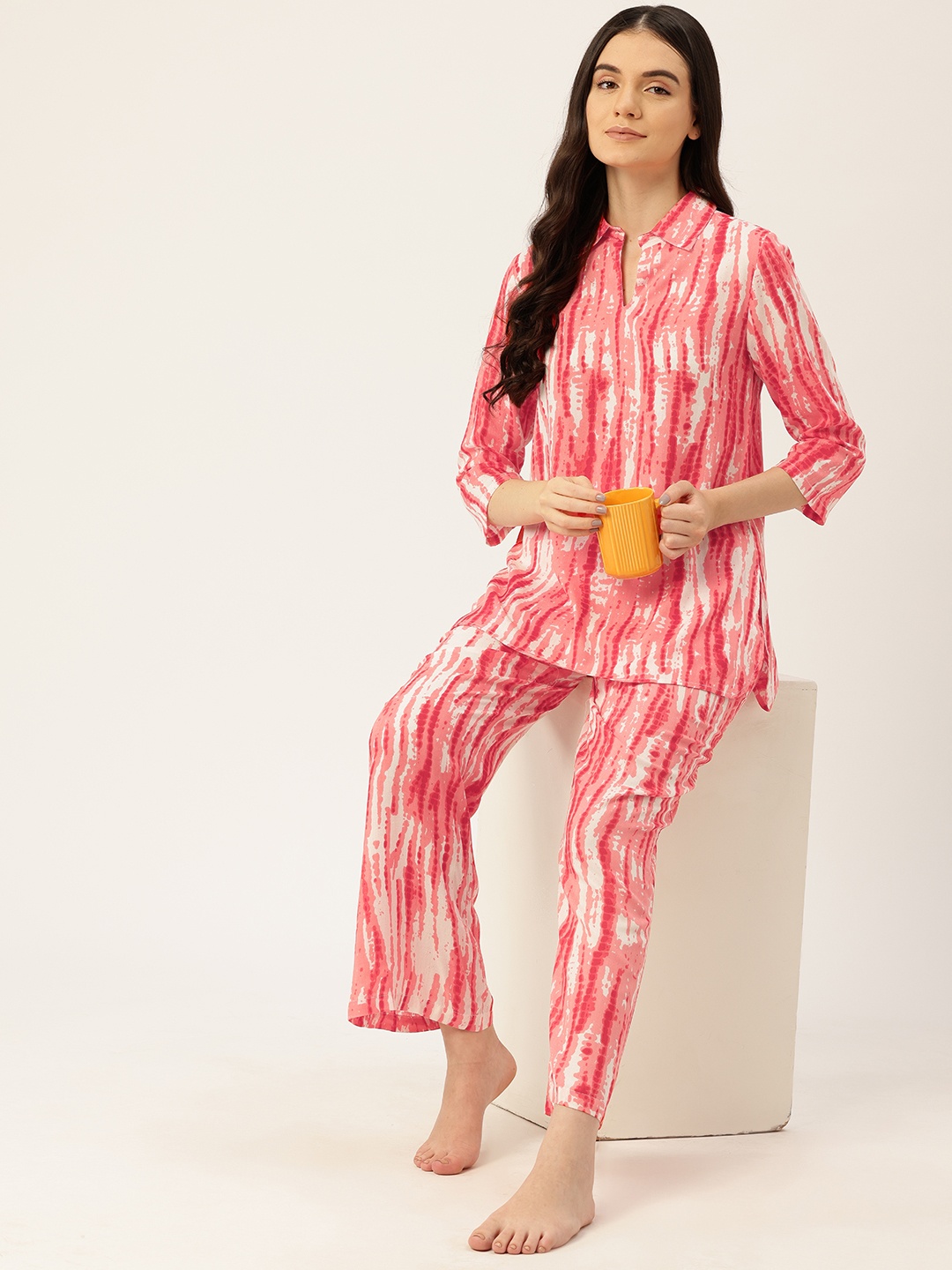 

ETC Women Tie & Dye Printed Night suit, Pink