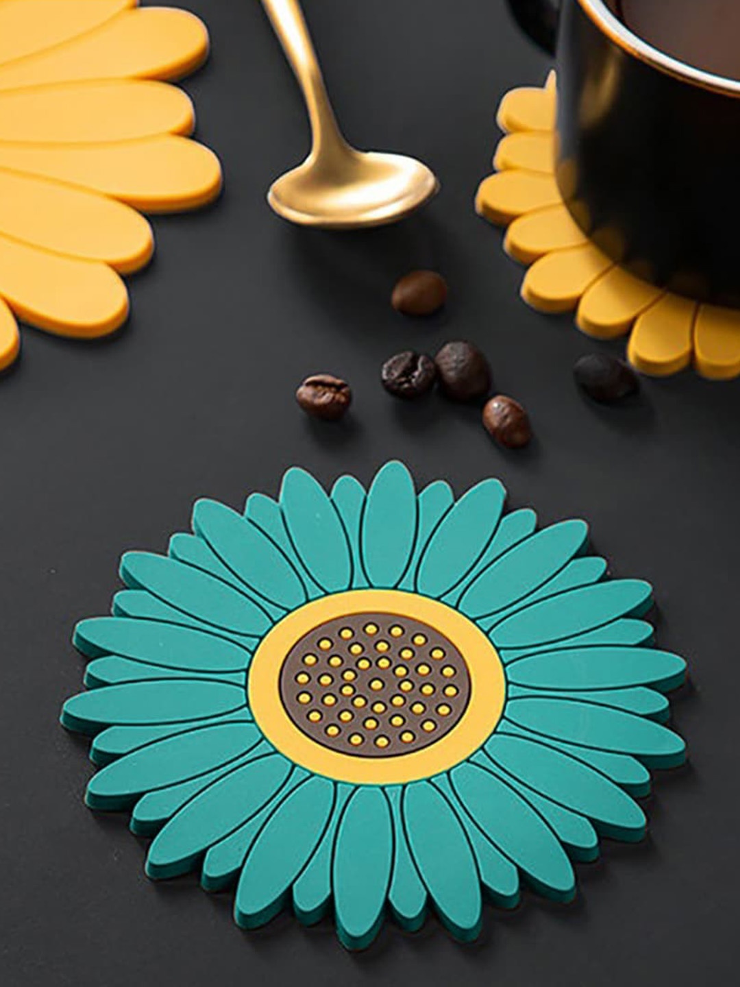 

P-Plus International Green 3 Pieces Printed Silicone Coasters