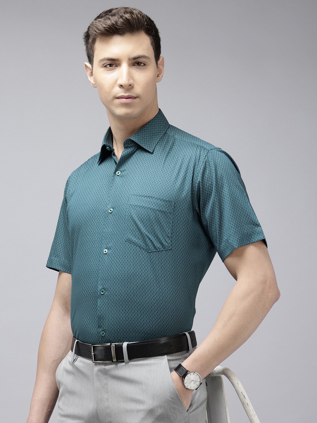 

Van Heusen Pure Cotton Custom Fit Printed Opaque Formal Shirt, Teal