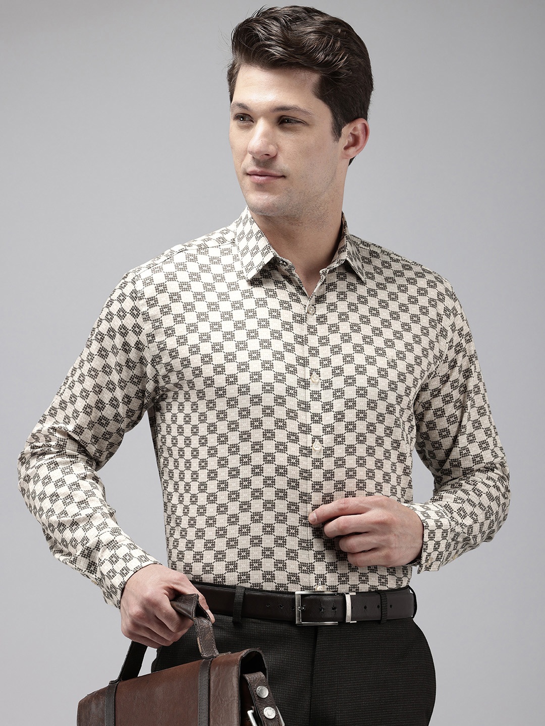 

V Dot Pure Cotton Slim Fit Opaque Printed Formal Shirt, Beige