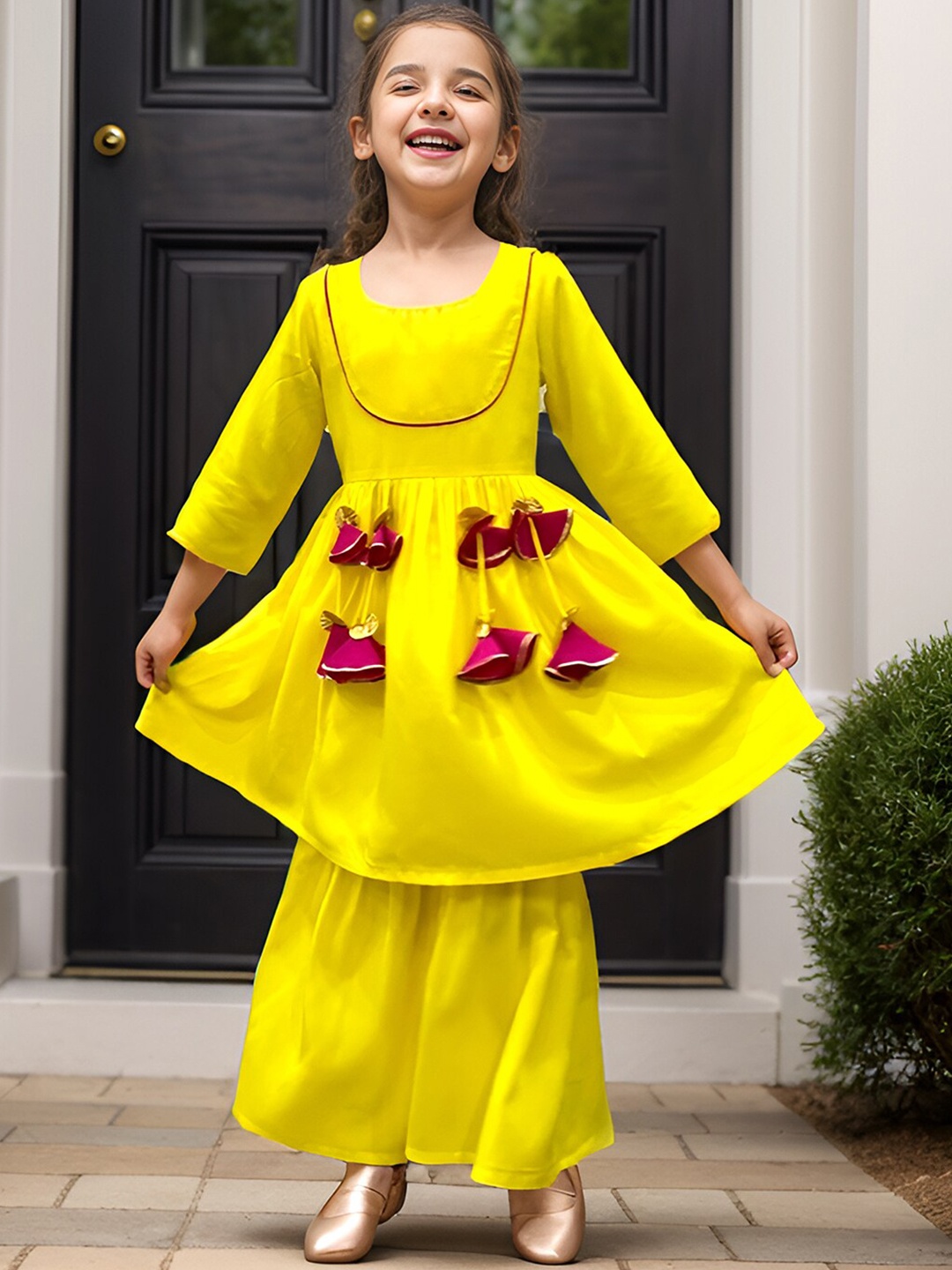 

A.T.U.N. Girls Regular Sleeves Anarkali Patchwork Kurta & Sharara, Yellow