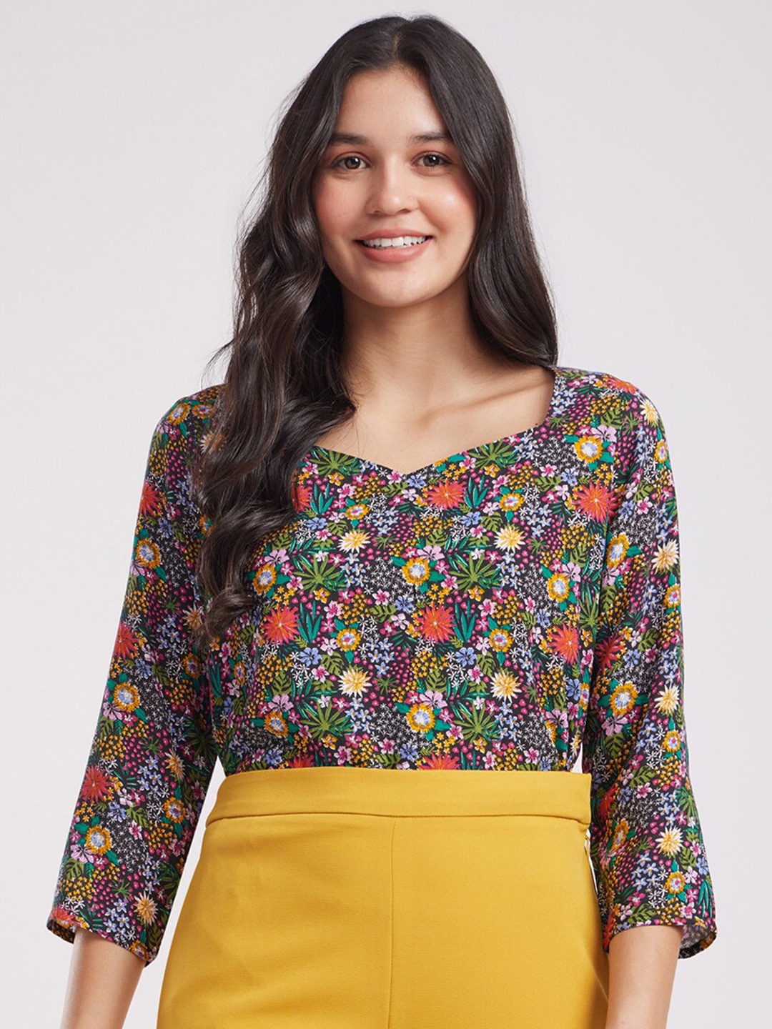 

FableStreet Floral Printed Sweetheart Neck Top, Black