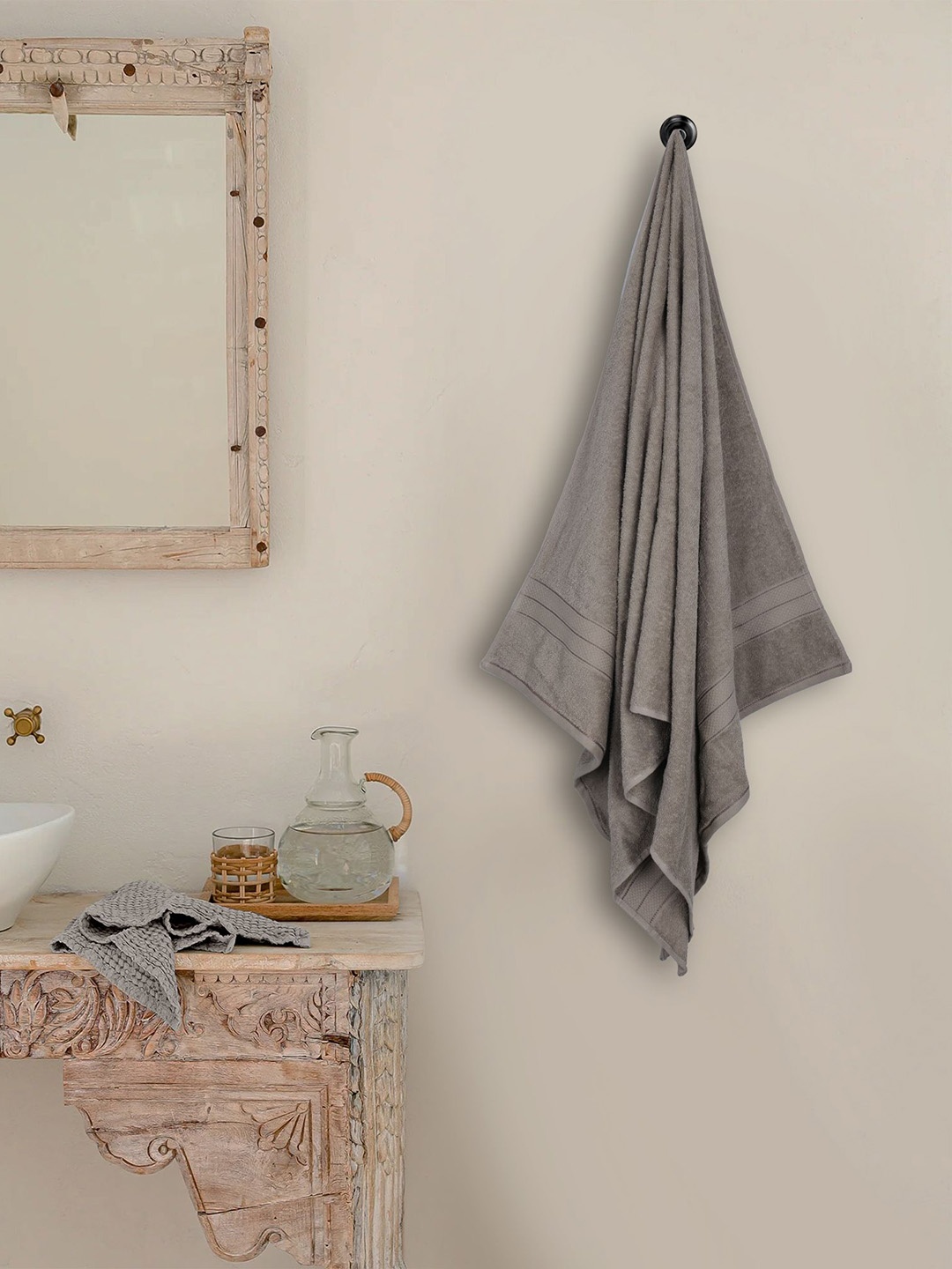 

Dollar Socks Grey & Beige 2 Pieces Cotton 400 GSM Bath Towels