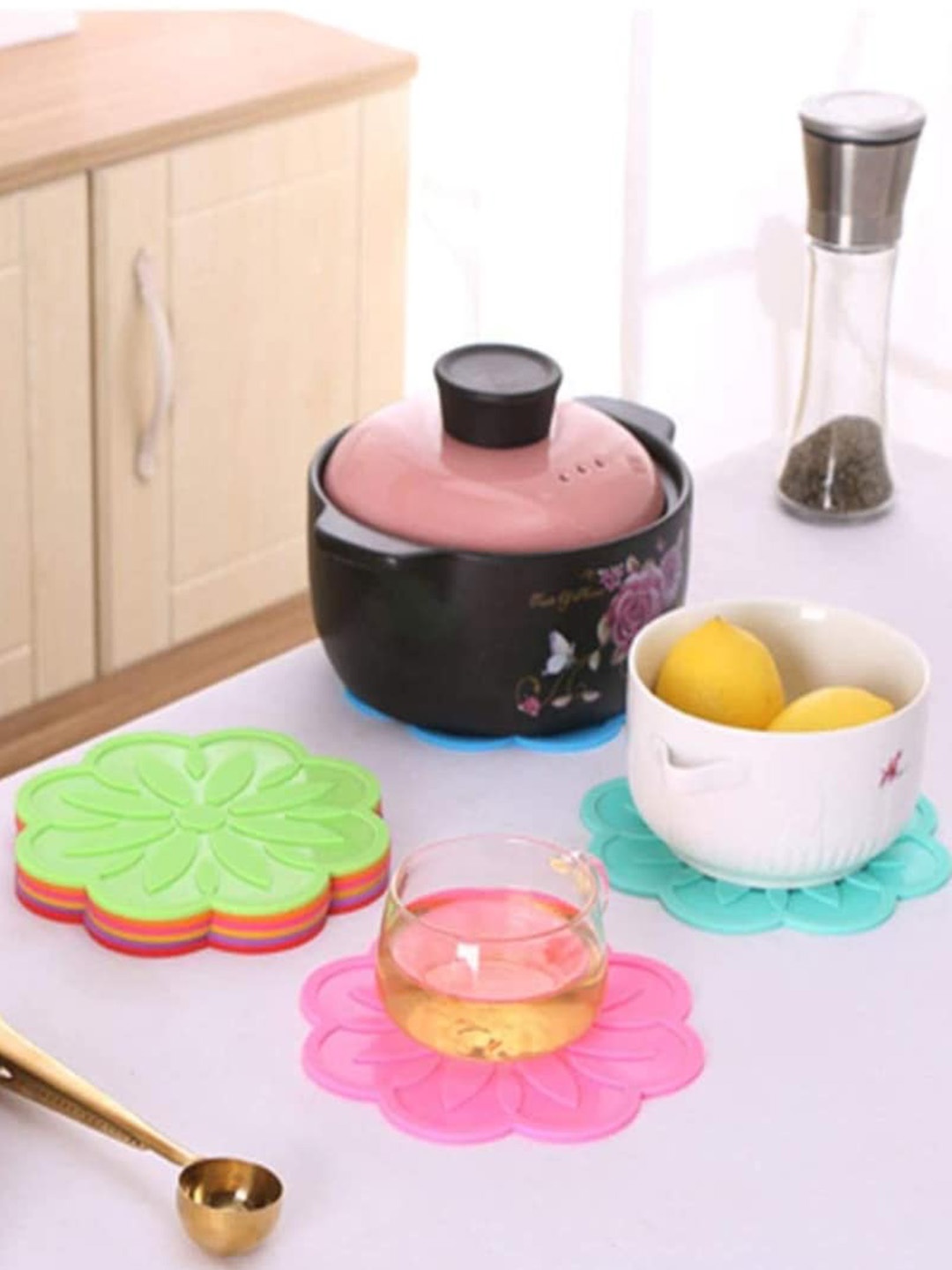 

P-Plus International Blue 4 Pieces Floral Coasters, Green