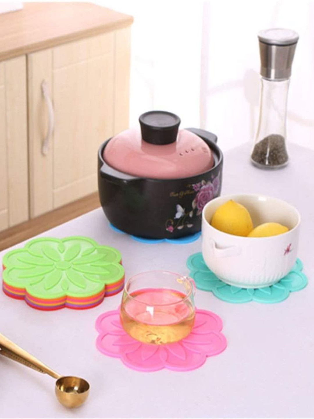 

P-Plus International Pink 4 Pieces Floral Coasters