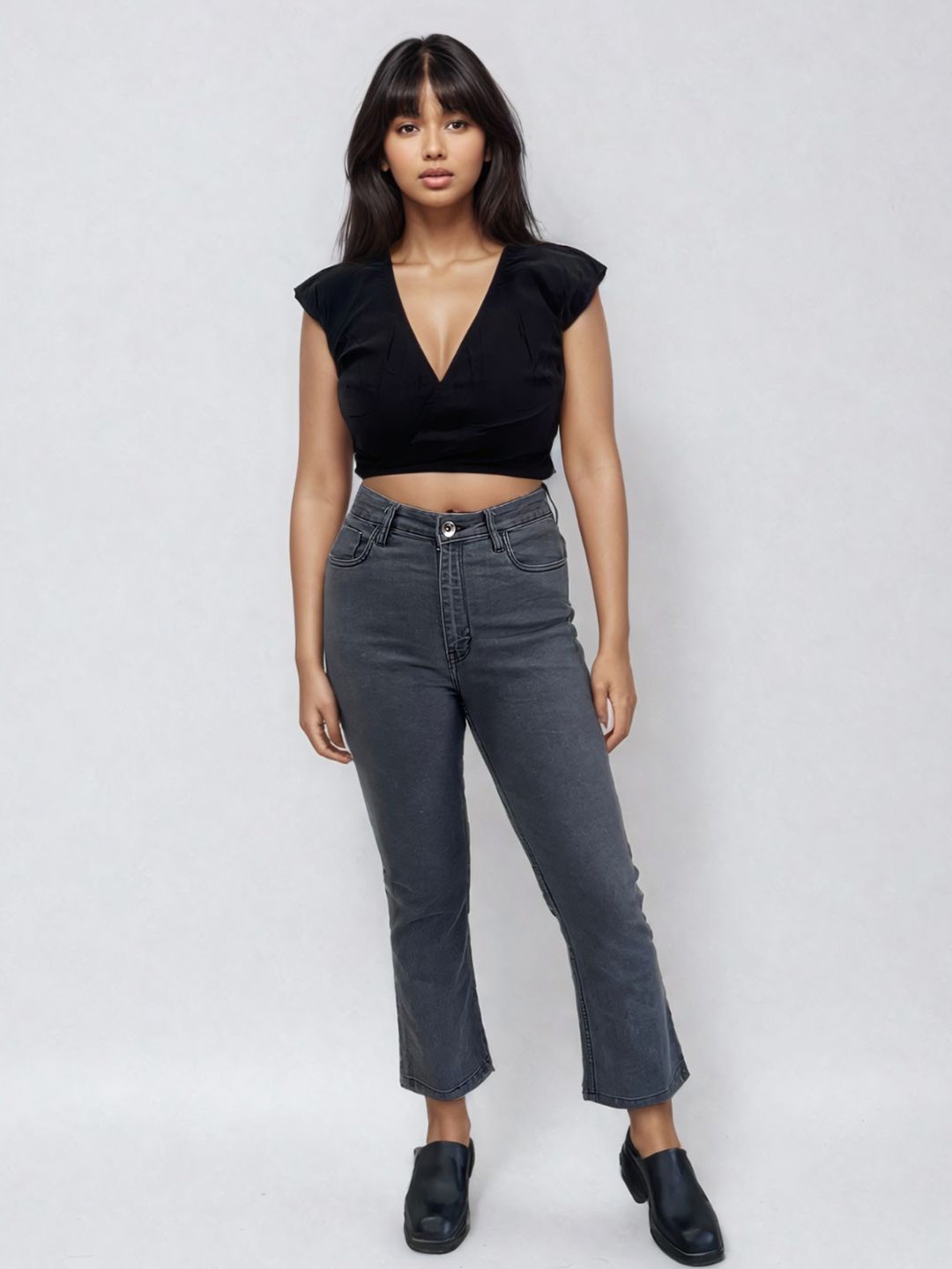 

PEACH & PANDA V-Neck Cap Sleeves Wrap Crop Top, Black