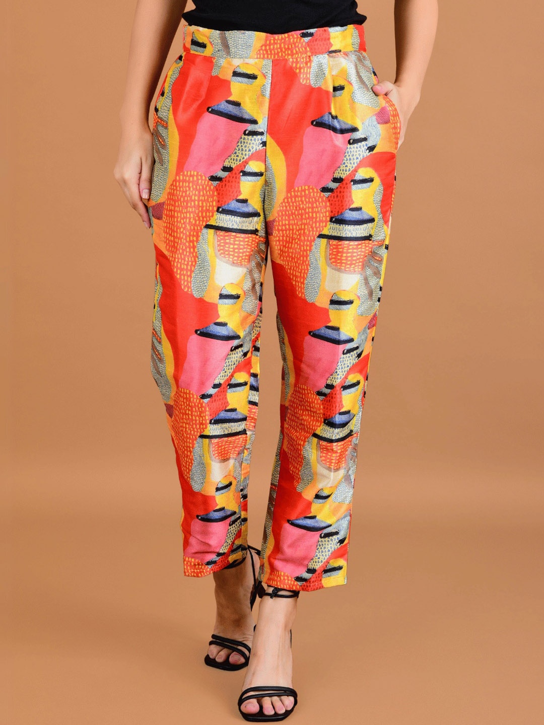 

Boholyfe Women Abstract Printed Mid-Rise Regular Trousers, Orange