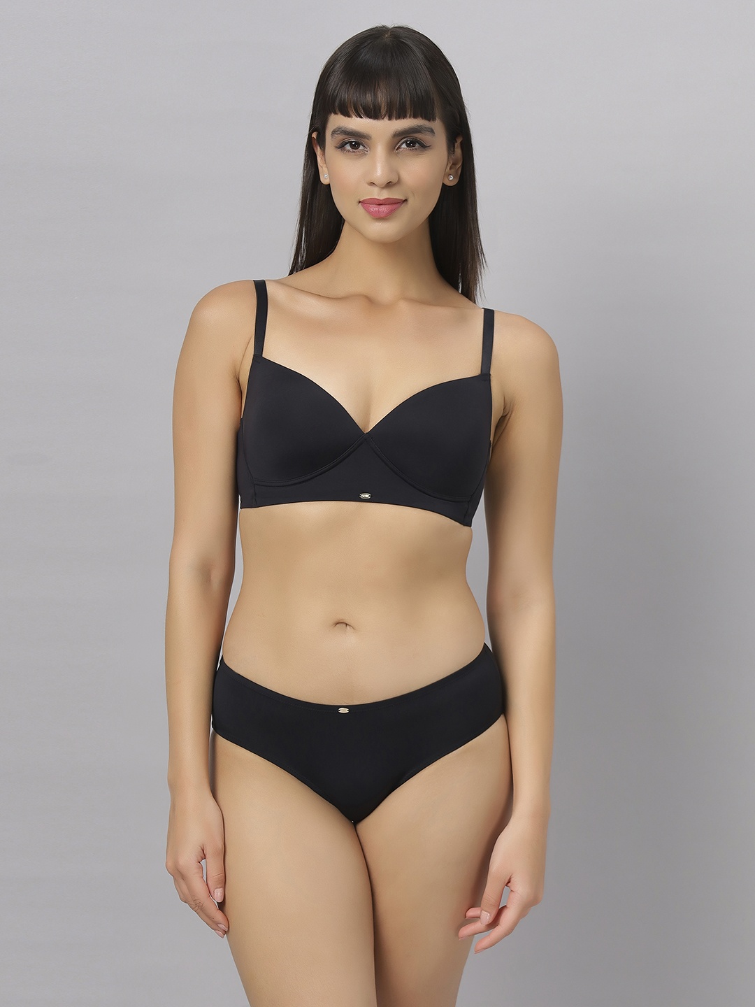 

Soie Lightly Padded Non-Wired Lingerie Set, Black