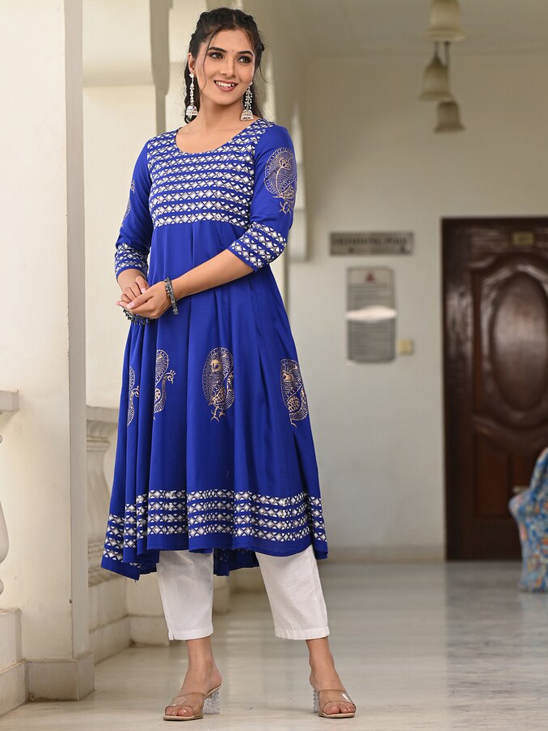 

Ayan Ethnic Motifs Printed Gotta Patti Block Print Anarkali Kurta, Blue