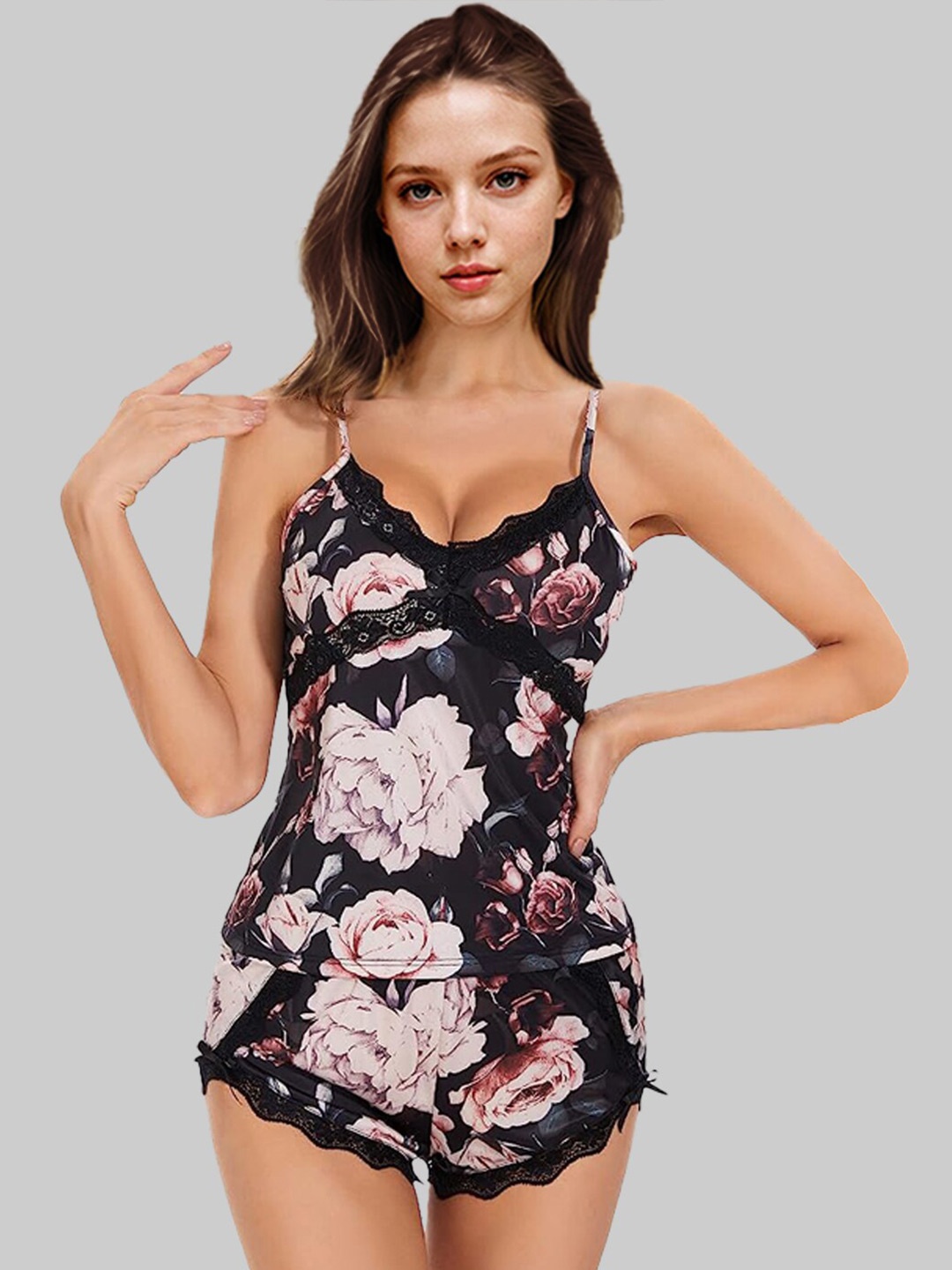 

VAGHBHATT Floral Printed Night suit, Black