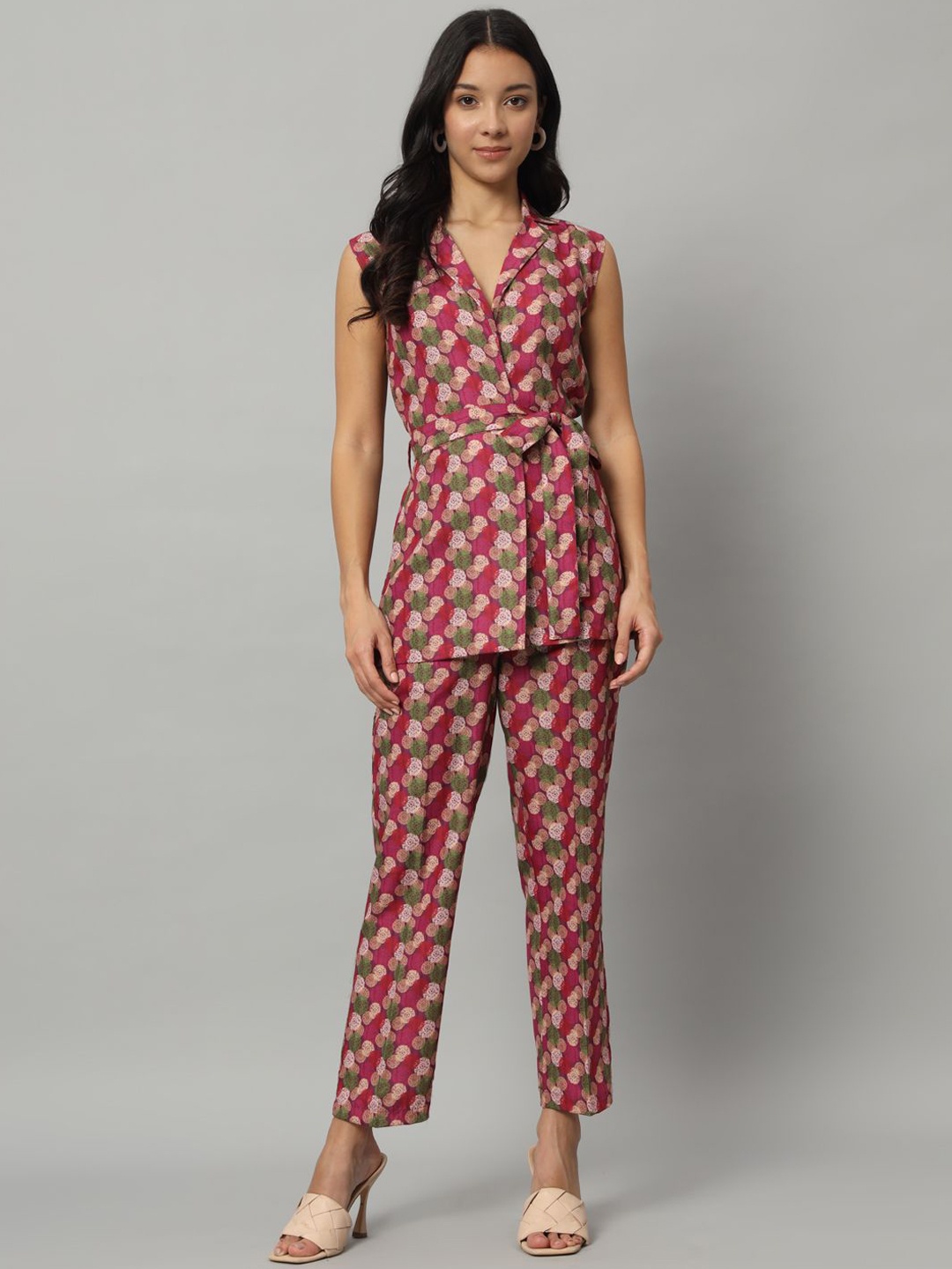 

Mast & Harbour Maroon & Green Printed Pure Cotton Lapel Collar Tunic & Trouser Co-Ords