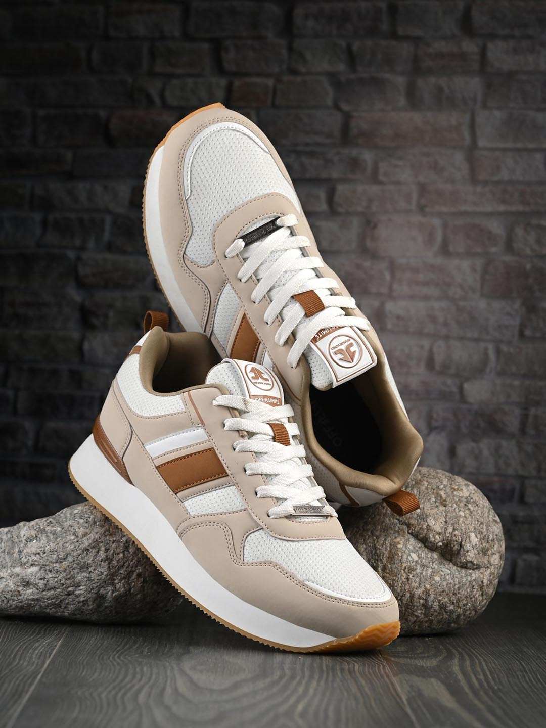 

OFF LIMITS Men Colourblocked Sneakers, Off white