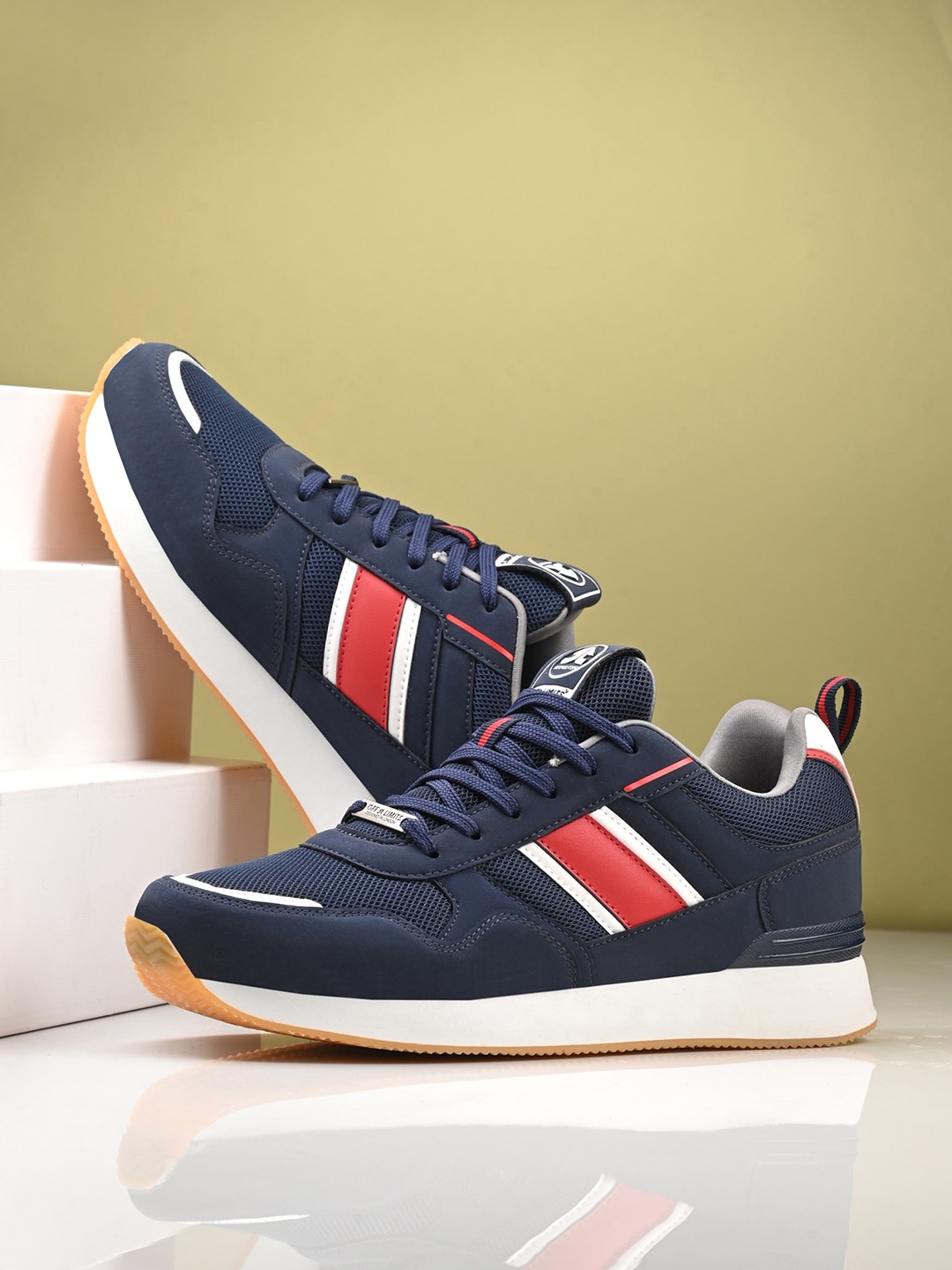 

OFF LIMITS Men Striped Sneakers, Navy blue