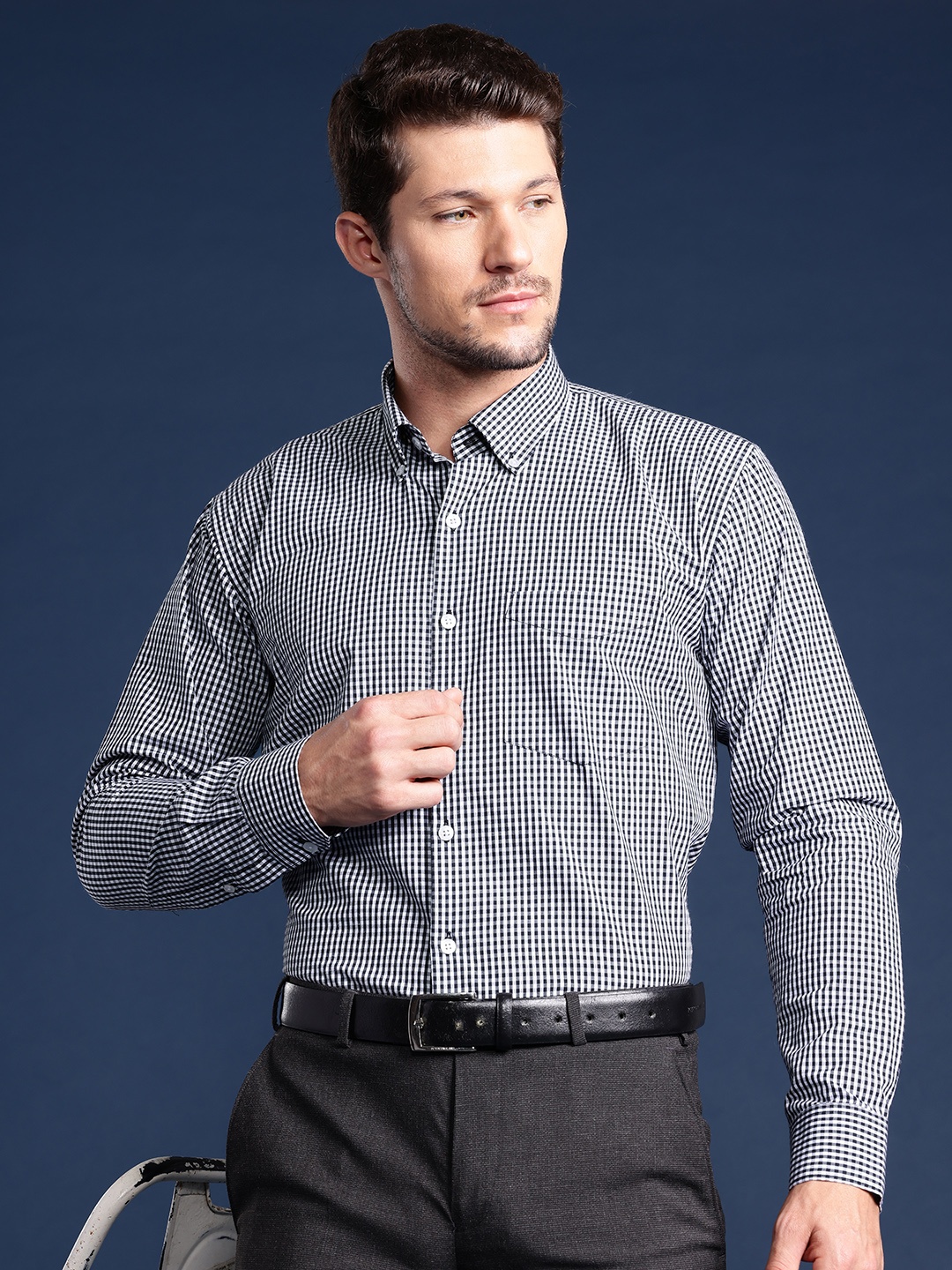 

Hancock Slim Fit Gingham Checks Opaque Checked Formal Shirt, White