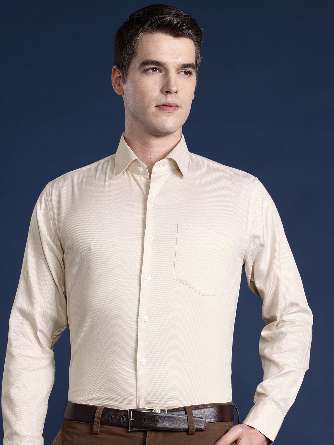 

Hancock Men Slim Fit Textured Formal Shirt, Beige