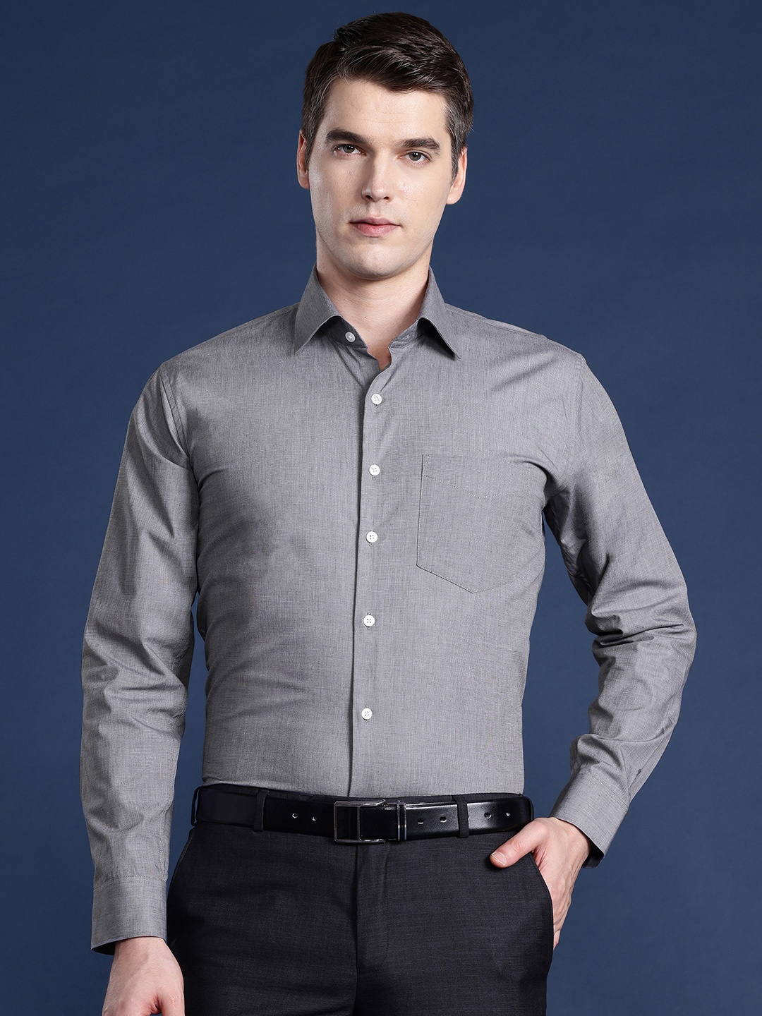 

Hancock Men Slim Fit Solid Formal Shirt, Grey