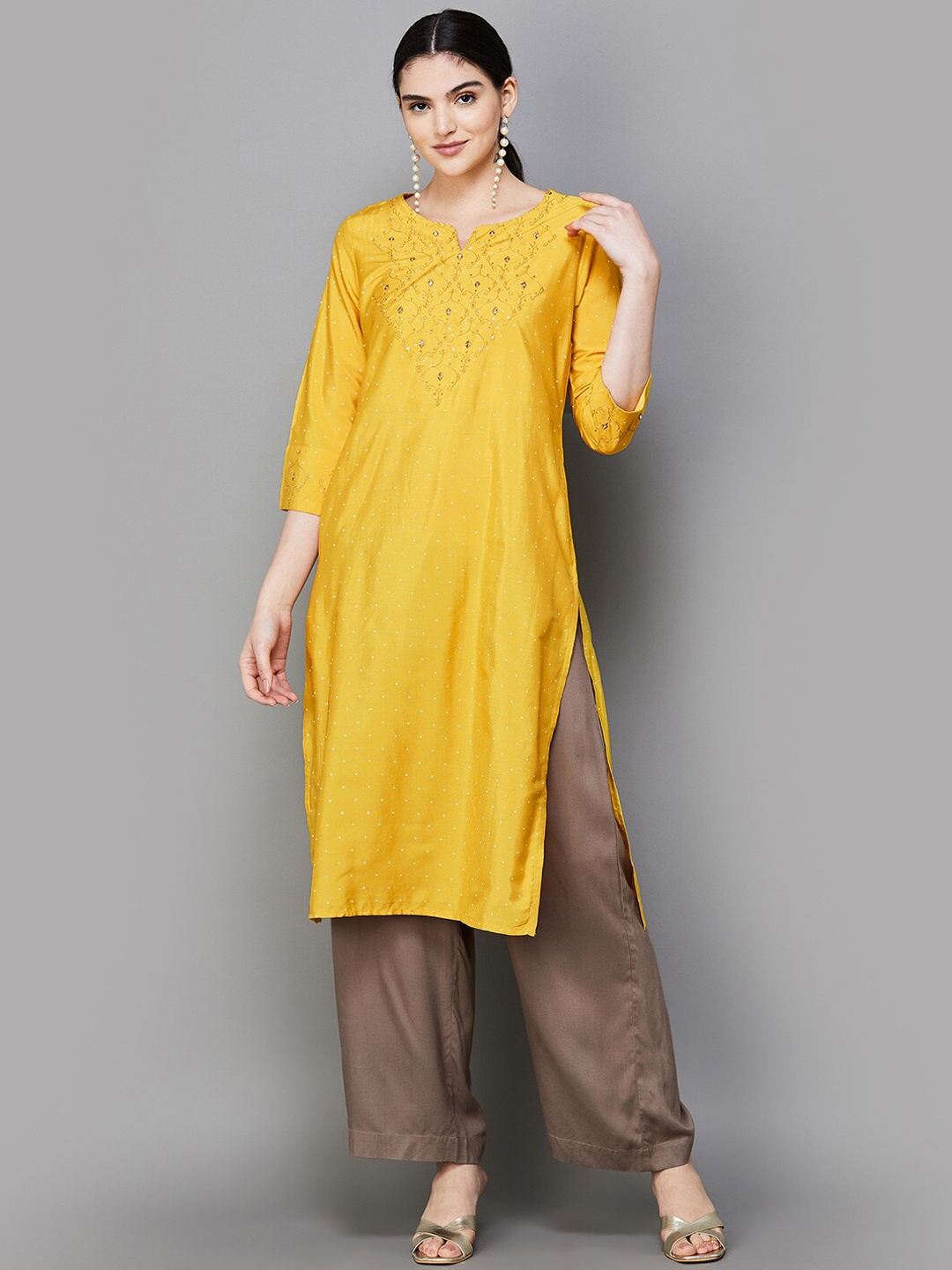 

Melange by Lifestyle Notched Neck Ethnic Embroidered Straight Kurta, Yellow