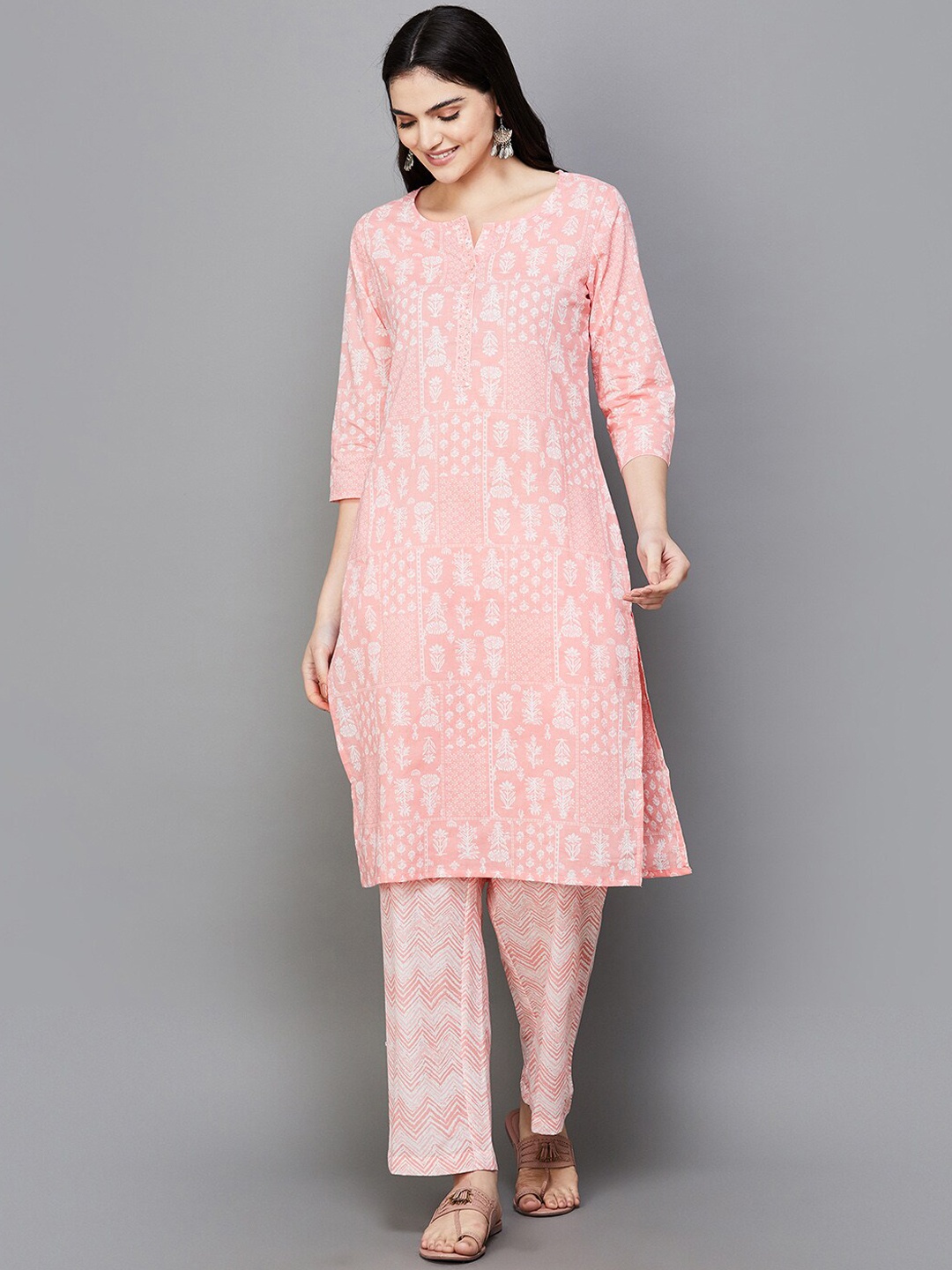 

Melange by Lifestyle Floral Printed Regular Pure Cotton Kurta with Palazzos, Pink