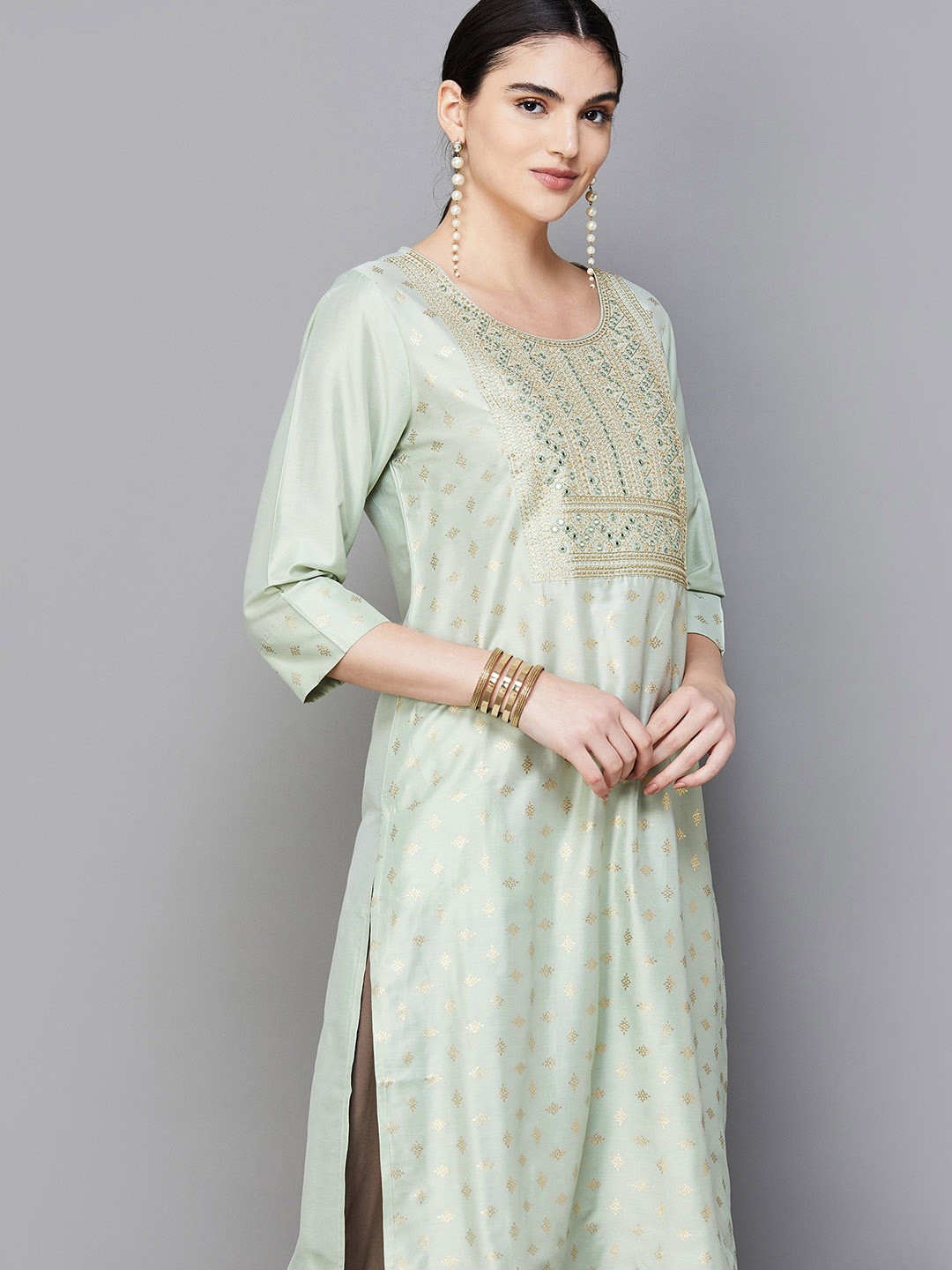 

Melange by Lifestyle Round Neck Ethnic Yoke Design Straight Kurta, Olive