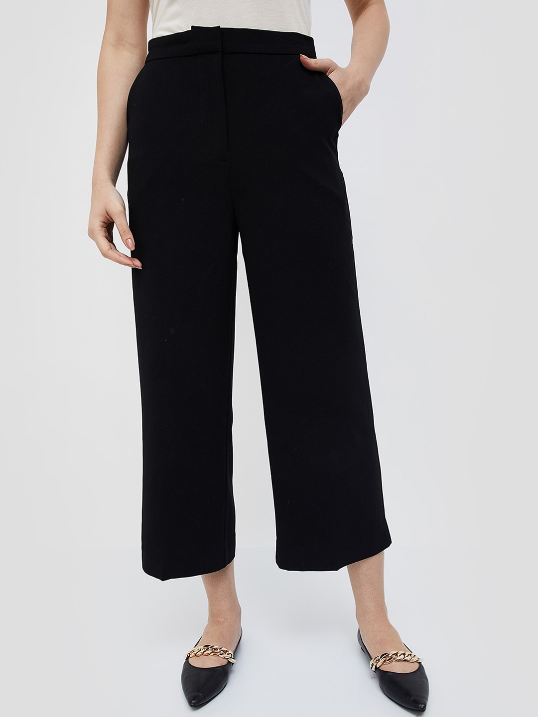 

CODE by Lifestyle Women Regular Parallel Trousers, Black