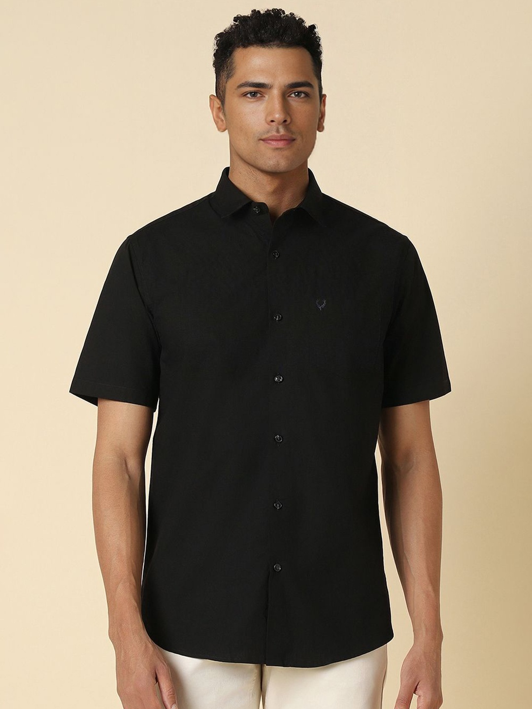 

Allen Solly Slim Fit Spread Collar Short Sleeves Cotton Casual Shirt, Black