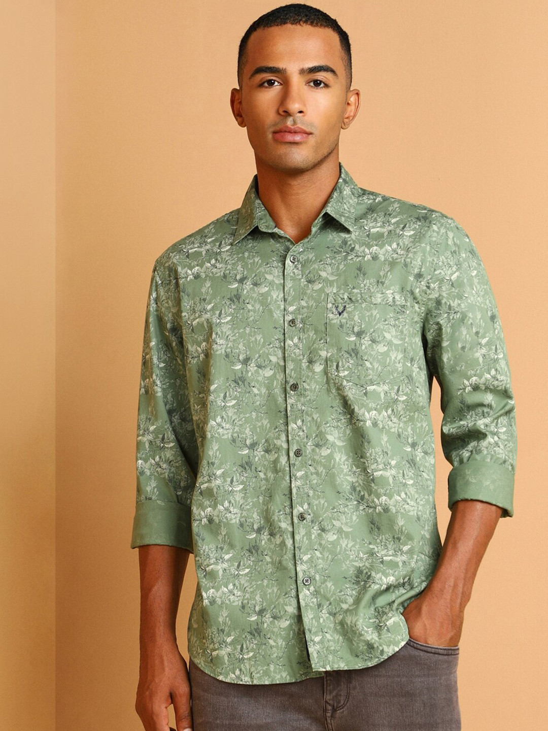 

Allen Solly Floral Printed Spread Collar Long Sleeves Cotton Casual Shirt, Green