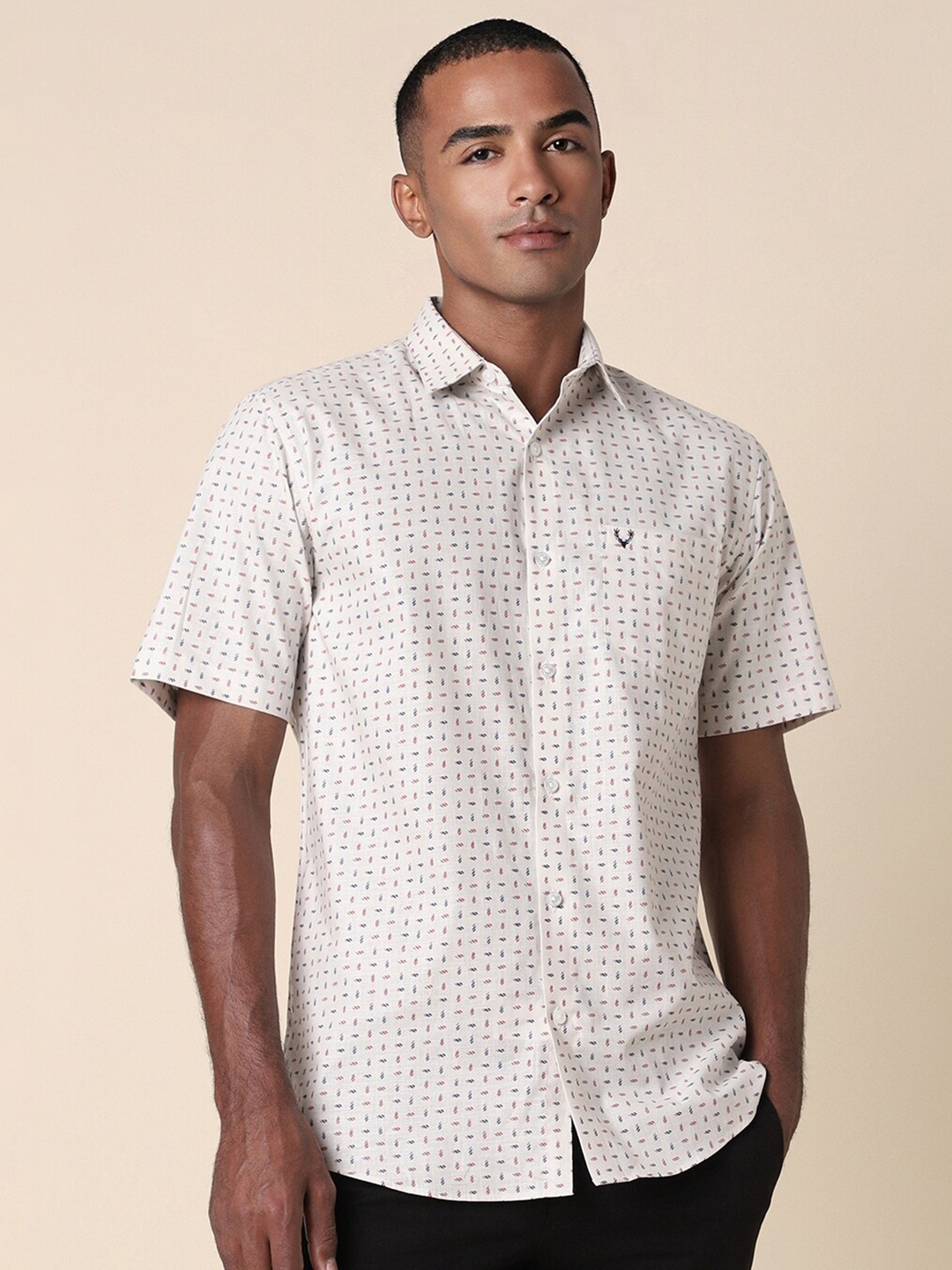 

Allen Solly Slim Fit Abstract Printed Spread Collar Short Sleeves Cotton Casual Shirt, Cream