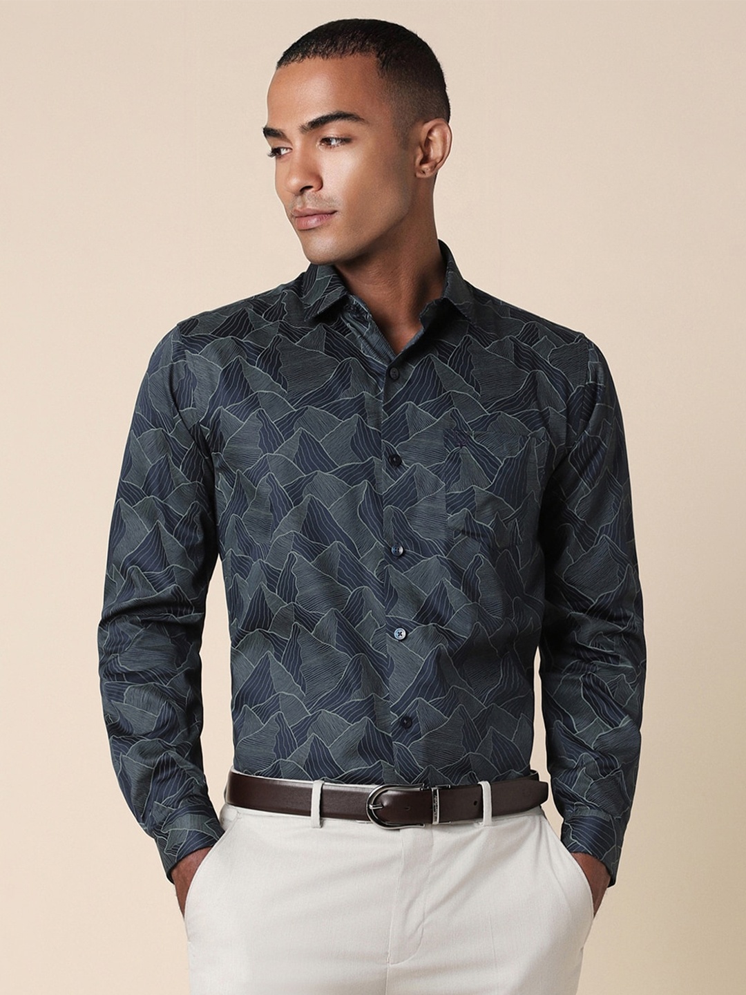 Allen Solly Slim Fit Floral Cotton Printed Formal Shirt, Navy blue