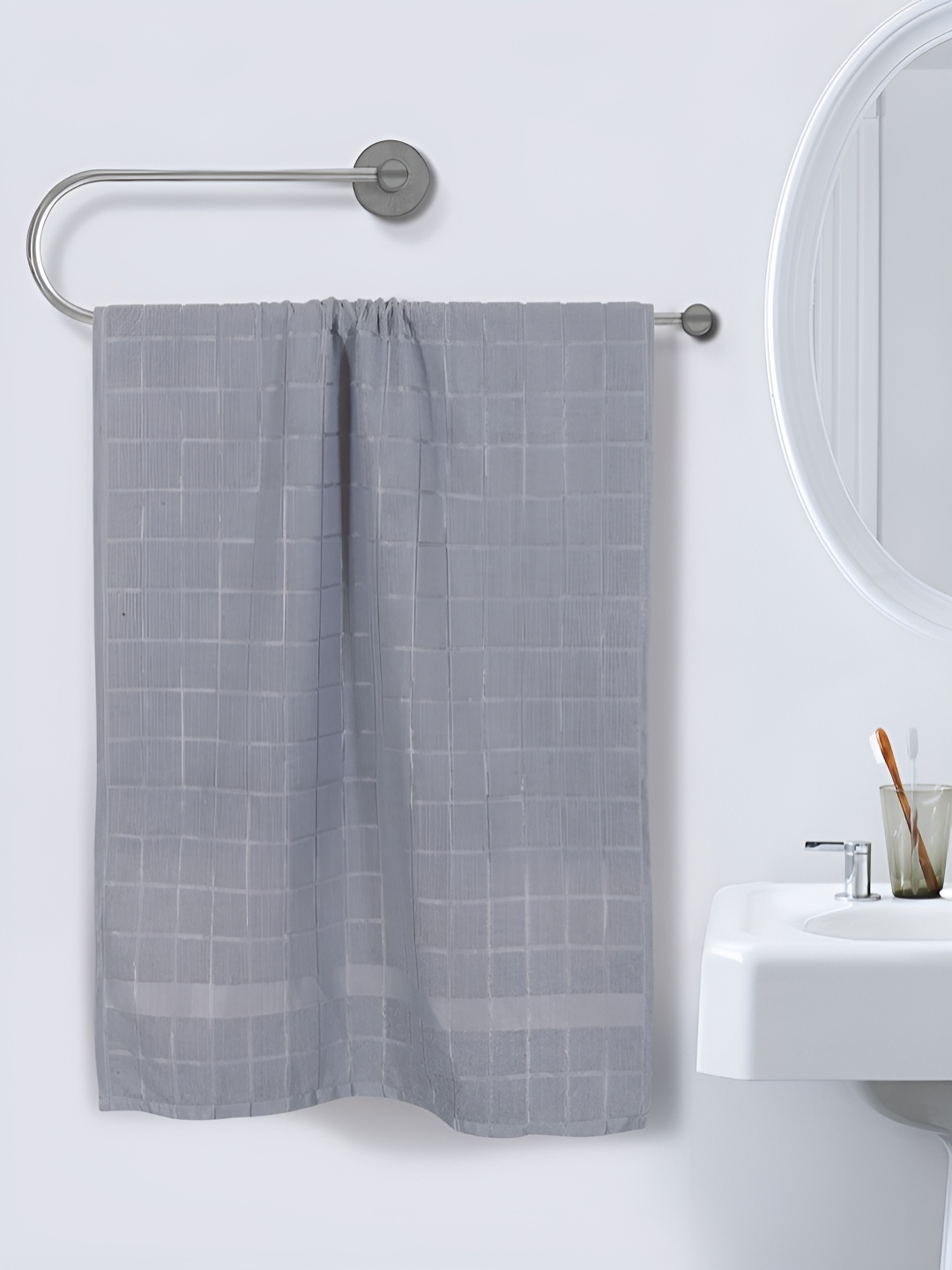 

Aura Silver-Toned Printed 350 GSM Bath Towel