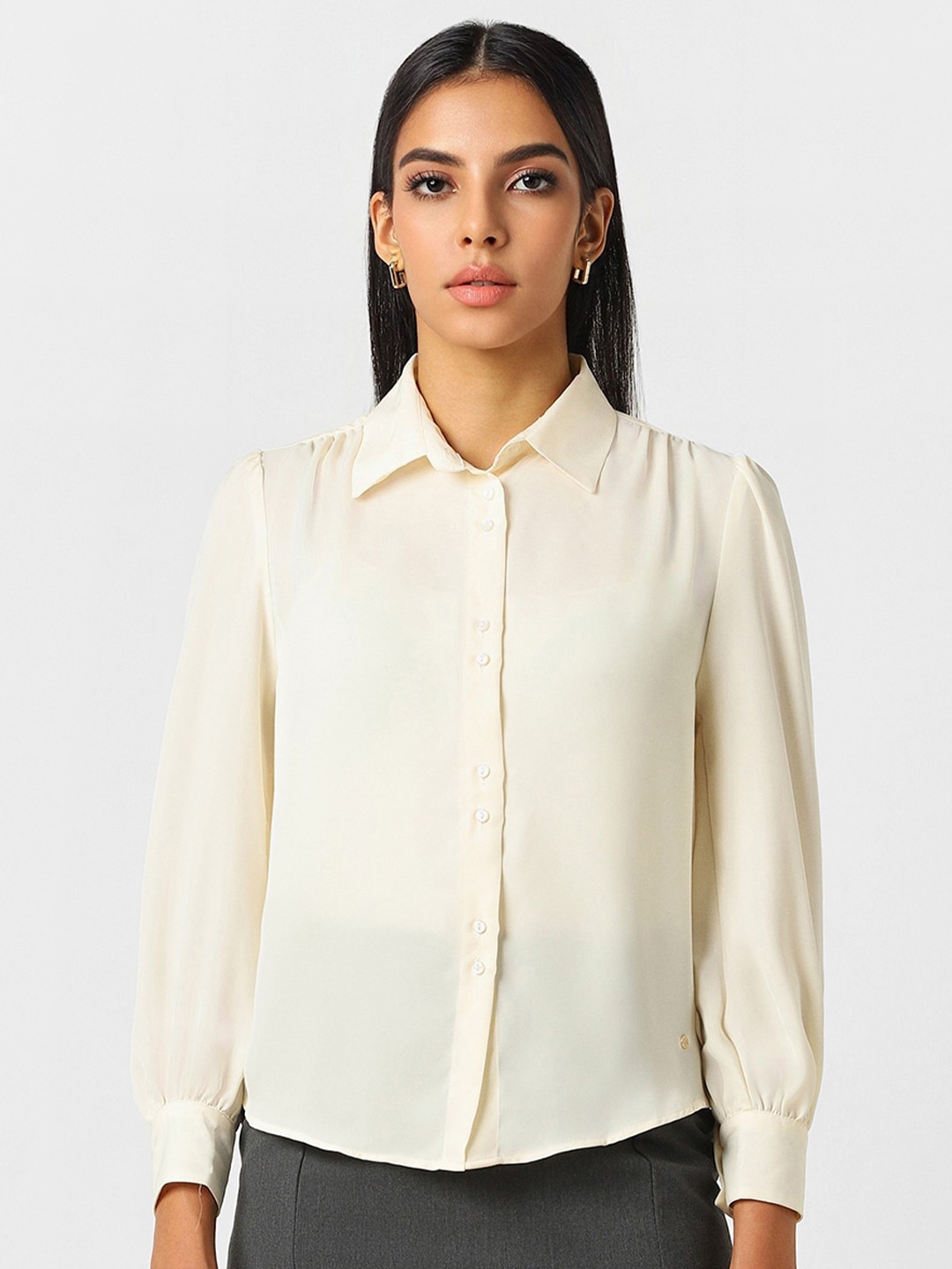 

Van Heusen Woman Long Sleeves Formal Shirt, Cream