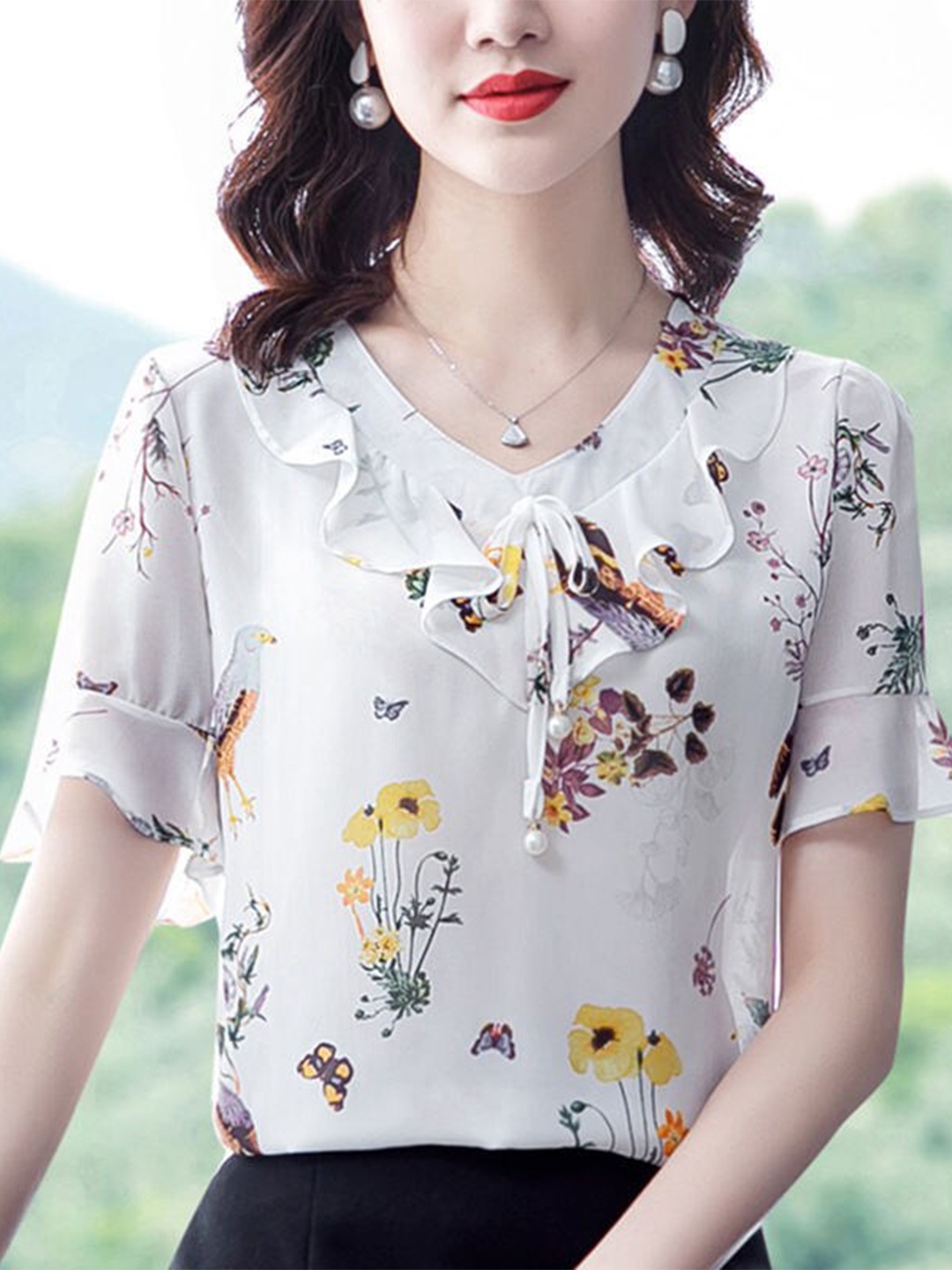 

StyleCast Floral Print V-Neck Blouson Top, White