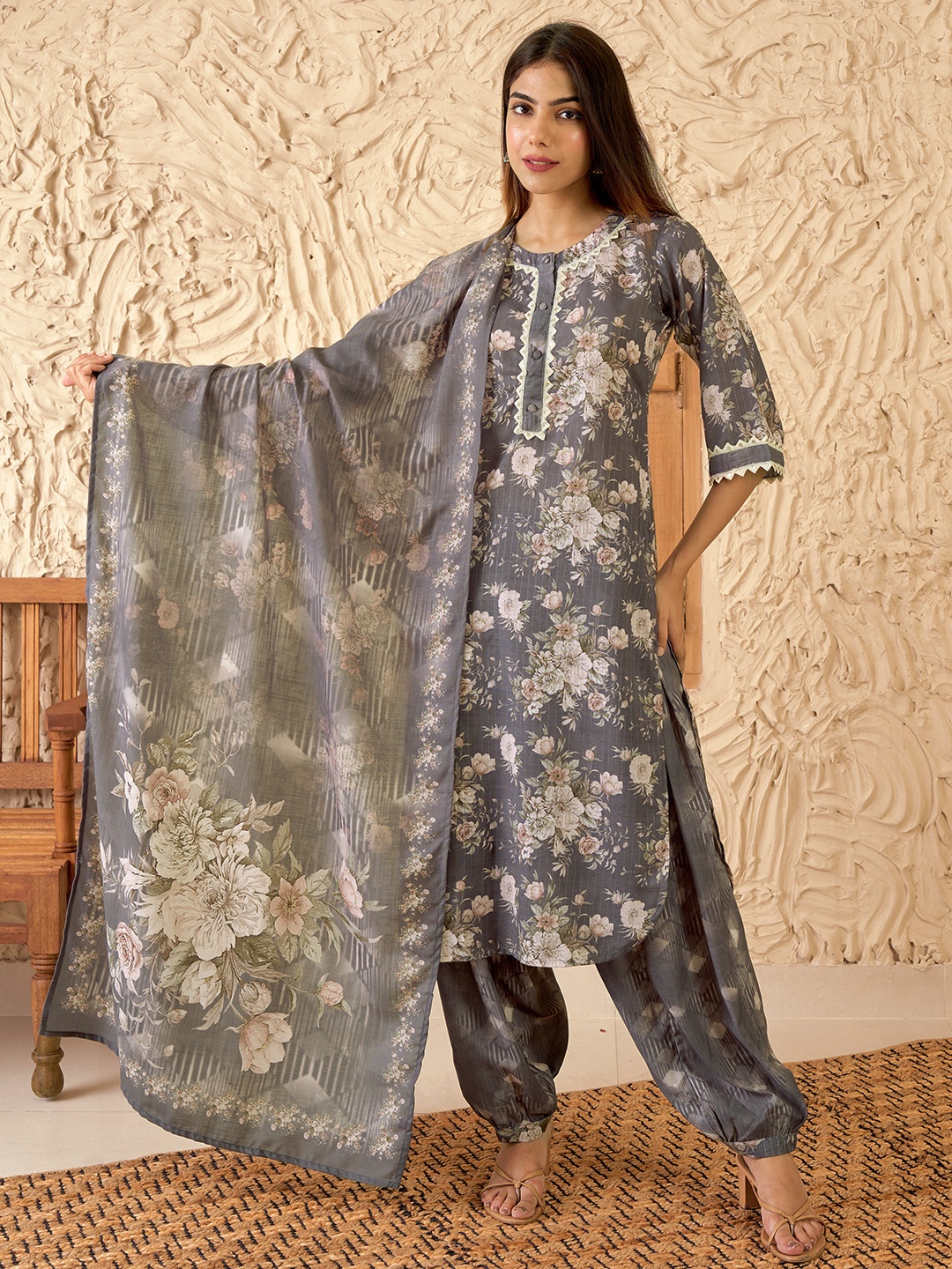 

Libas Grey Floral Printed Gotta Patti Straight Kurta With Salwar & Dupatta