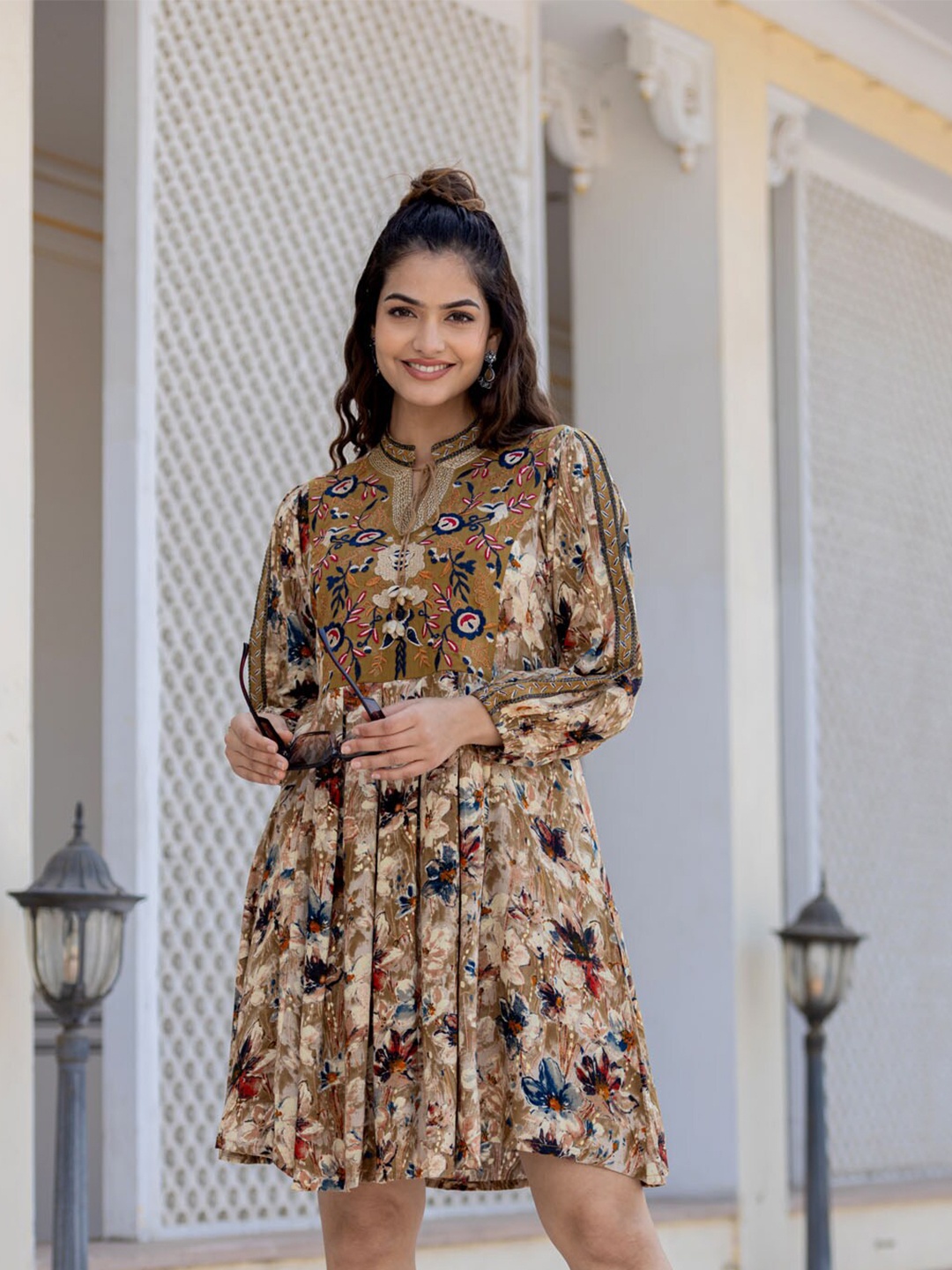

FASHION DWAR Floral Printed Tie-Up Neck Puff Sleeve Fit & Flare Dress, Gold
