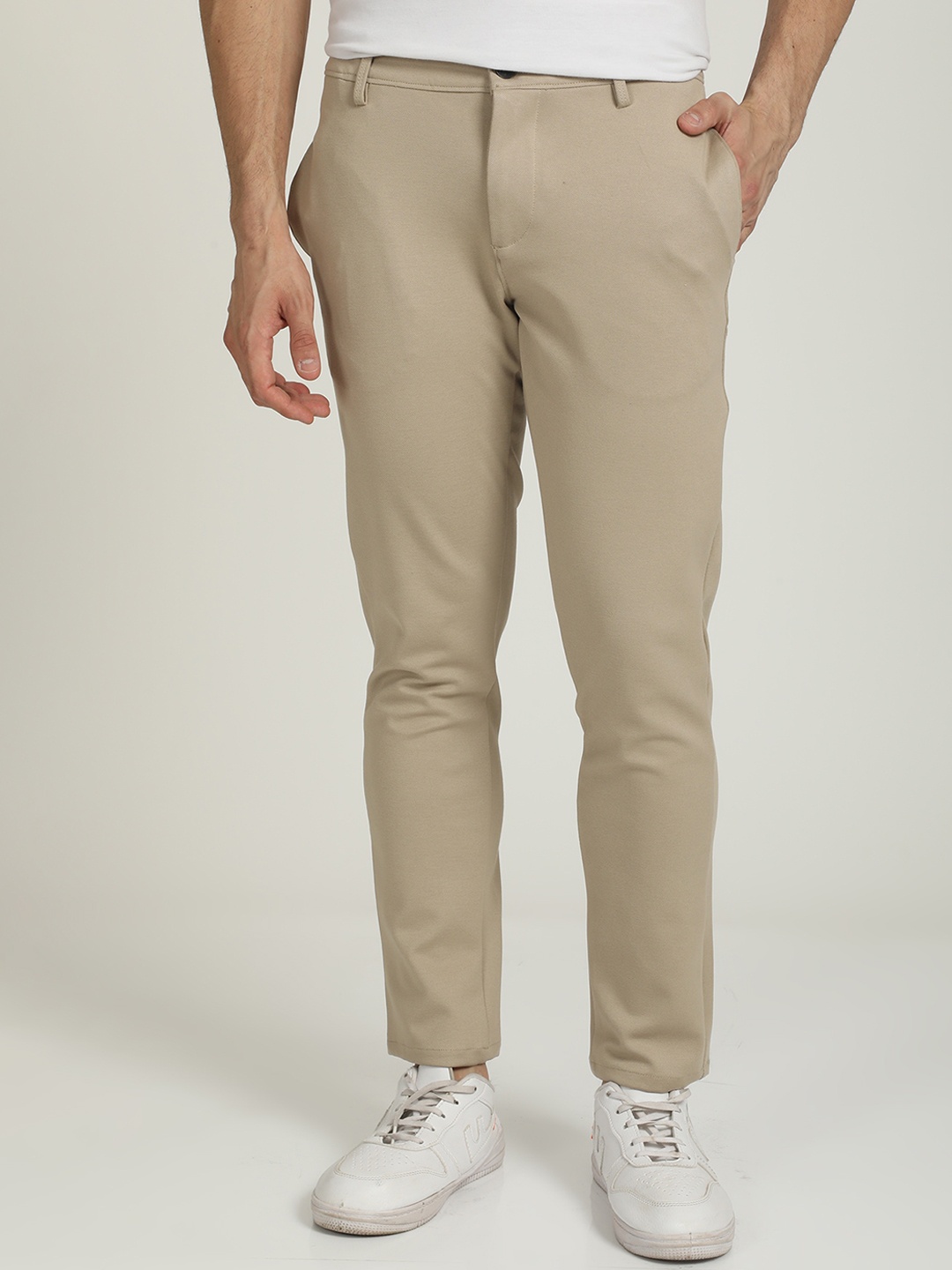 

POE Men Smart Slim Fit Mid Rise Regular Trousers, Beige