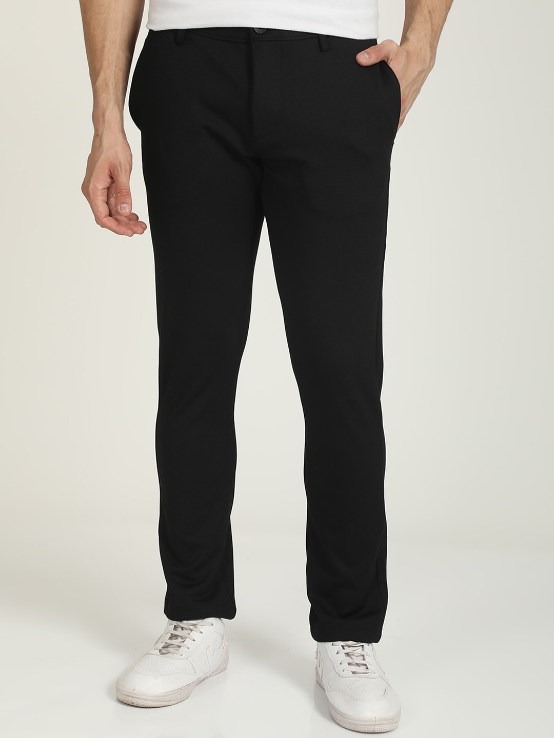 

POE Men Solid Mid-Rise Smart Slim Fit Cotton Casual Chinos Trousers, Black