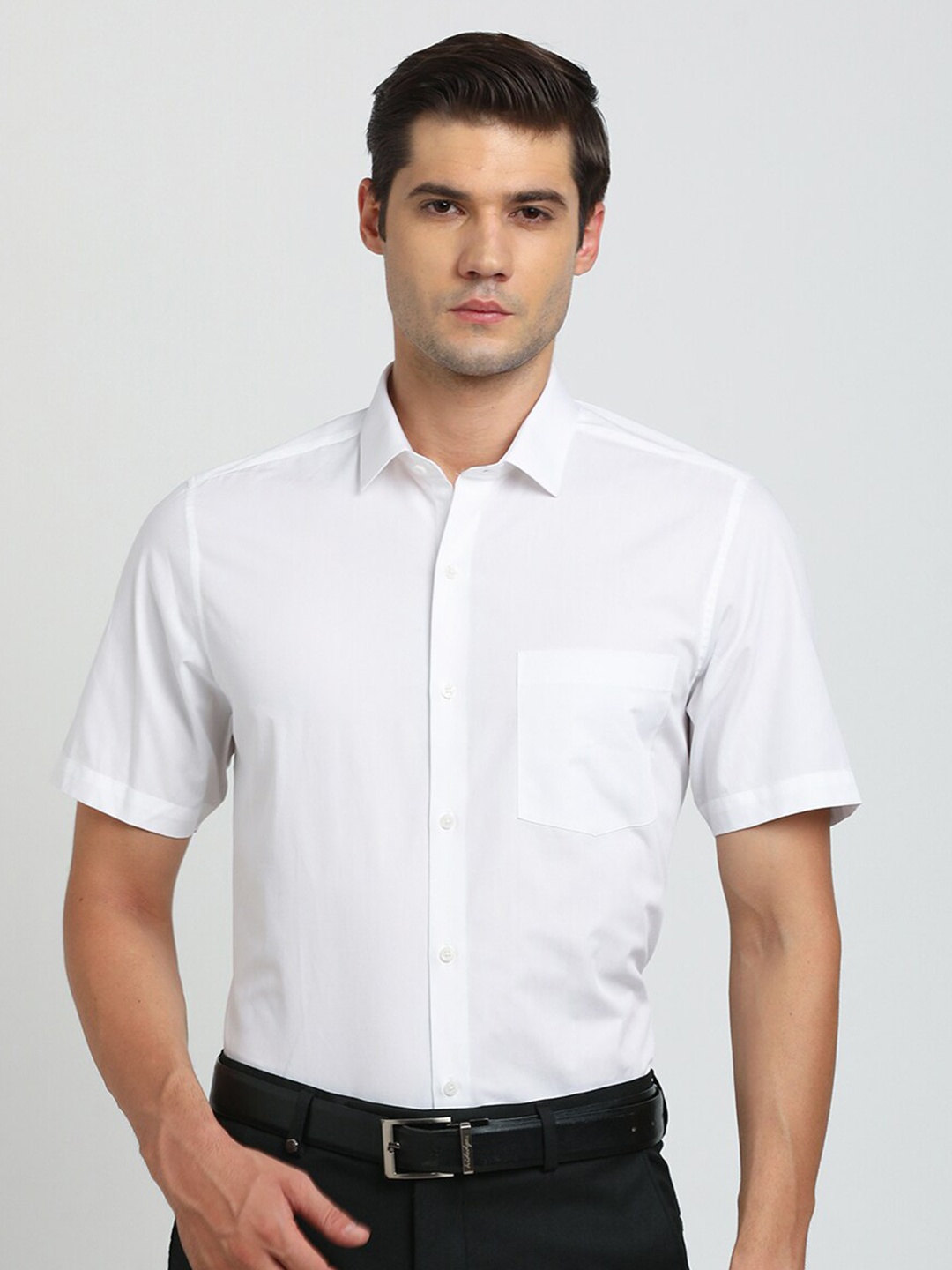 

Turtle Classic Slim Fit Cotton Casual Shirt, White