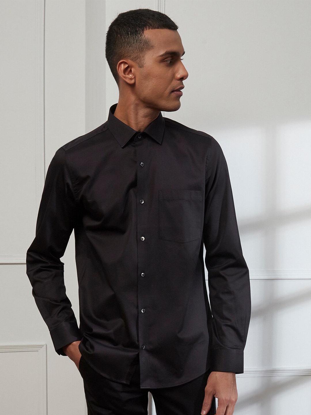 

Turtle Premium Slim Fit Cutaway Collar Cotton Party Shirt, Black