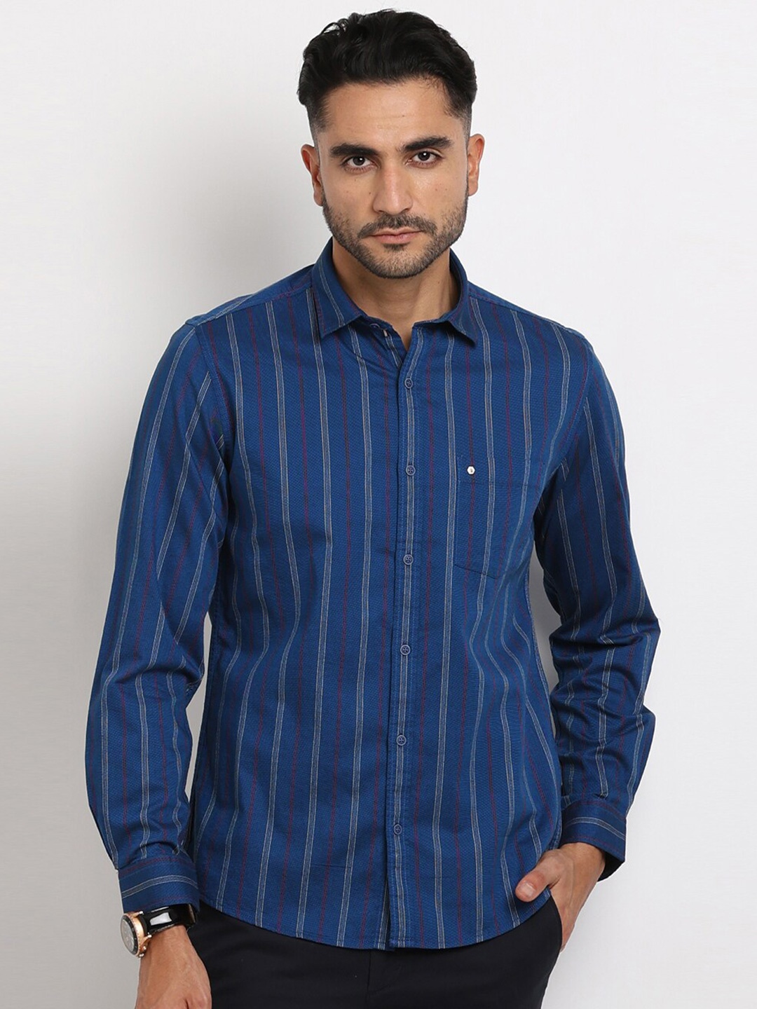 

Turtle Relaxed Slim Fit Vertical Stripes Cotton Casual Shirt, Blue