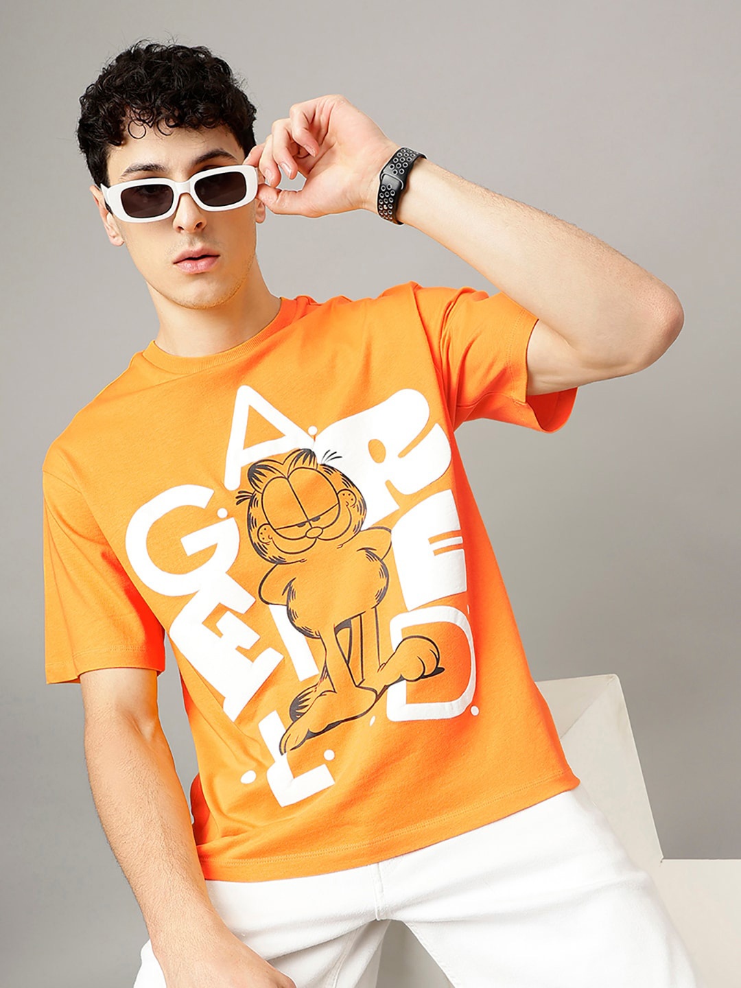 

Free Authority Garfield Graphic Printed Pure Cotton Loose-Fit T-shirt, Orange