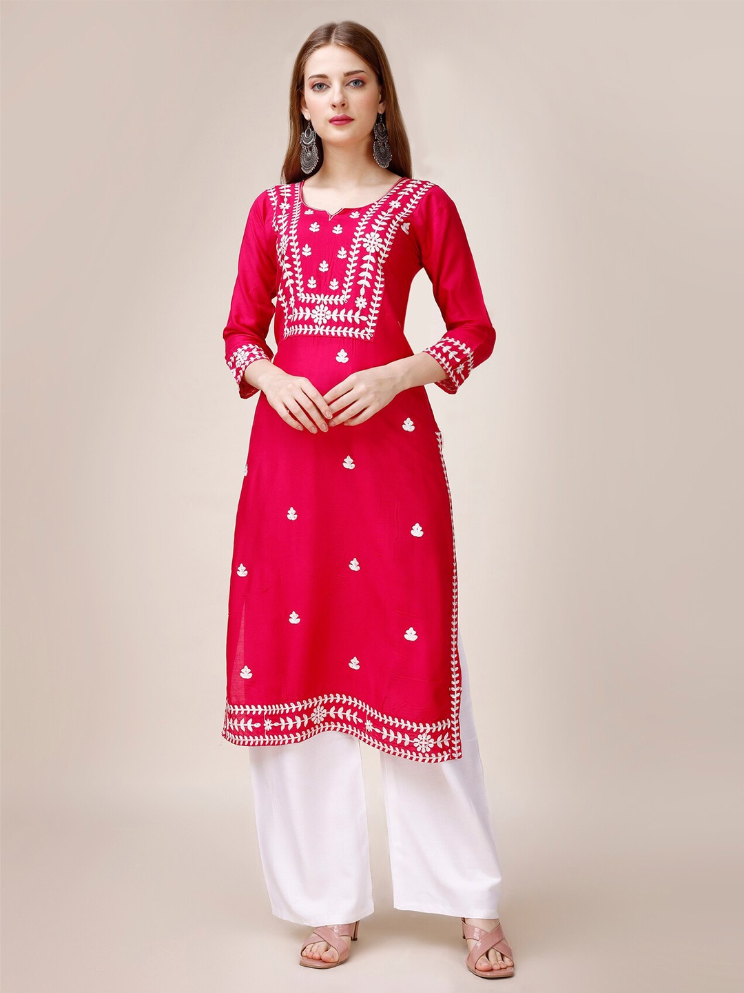 

Goti's Embroidered Round Neck Three-Quarter Sleeves Straight Kurta, Pink