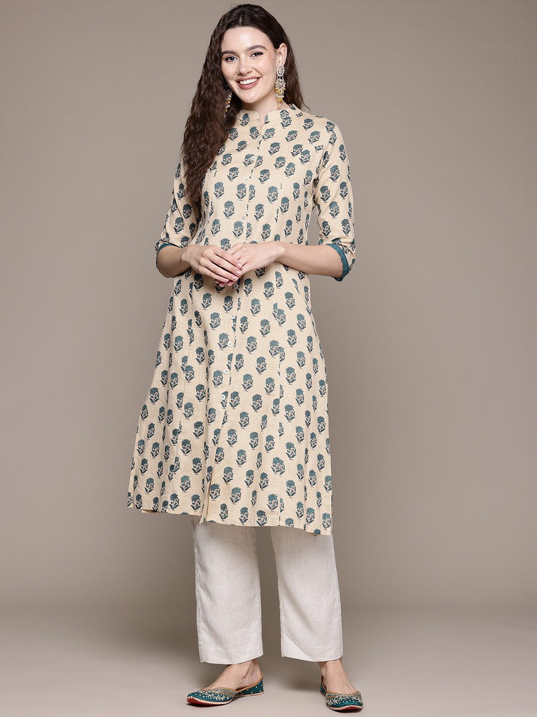 

Readiprint Floral Printed Mandarin Collar Pure Cotton Kurta, Beige
