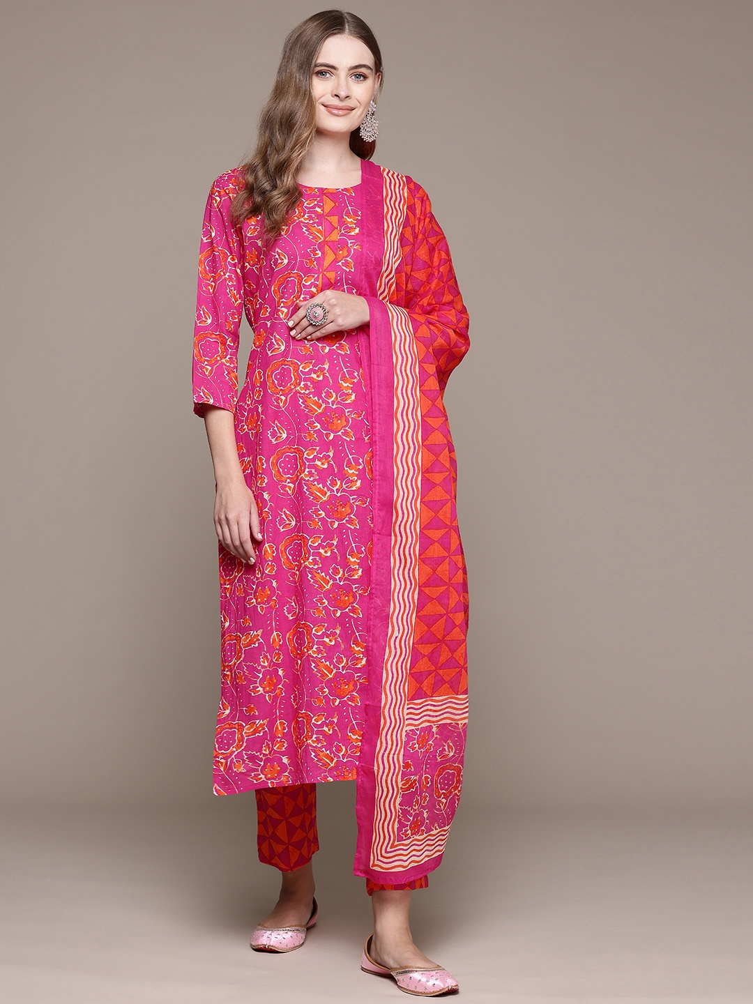 

Readiprint Floral Printed Pure Cotton Kurta With Trousers & Dupatta, Magenta